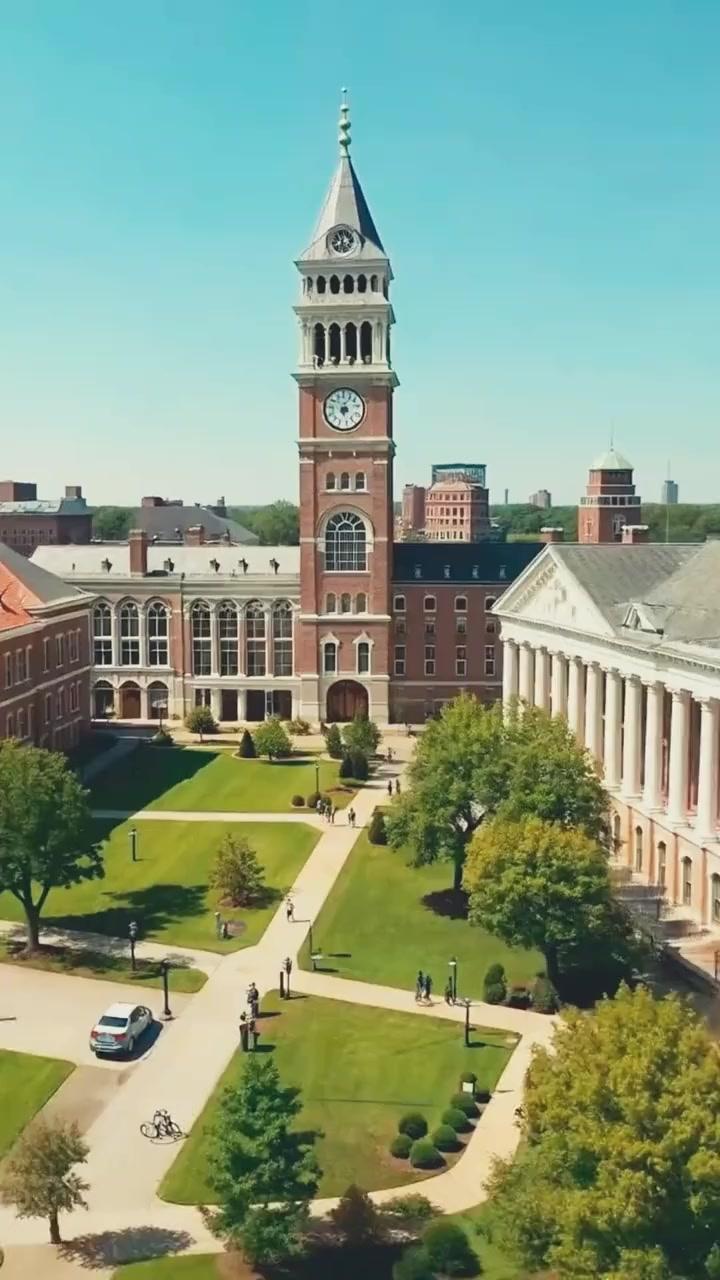 अरबपति के जुड़वाँ, प्यार