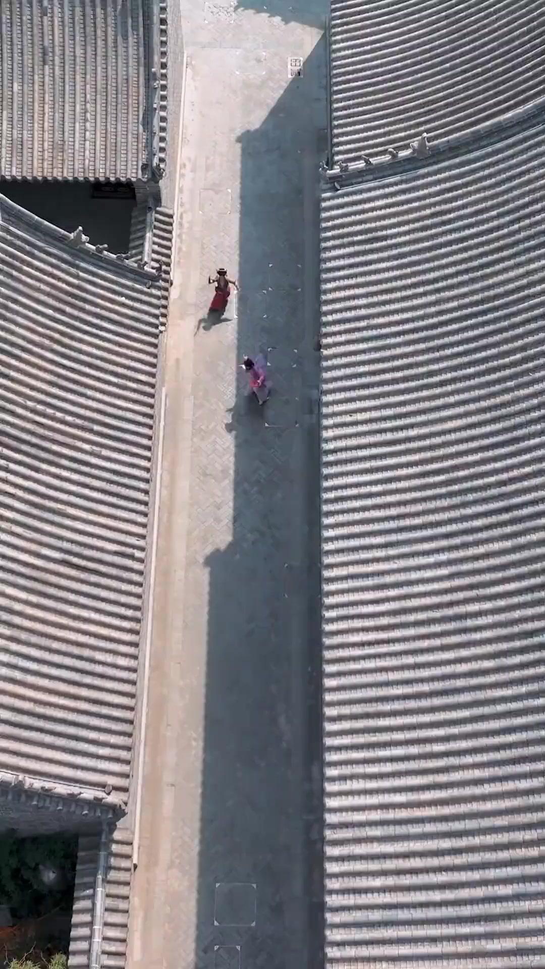 비단처럼 피어난 인연