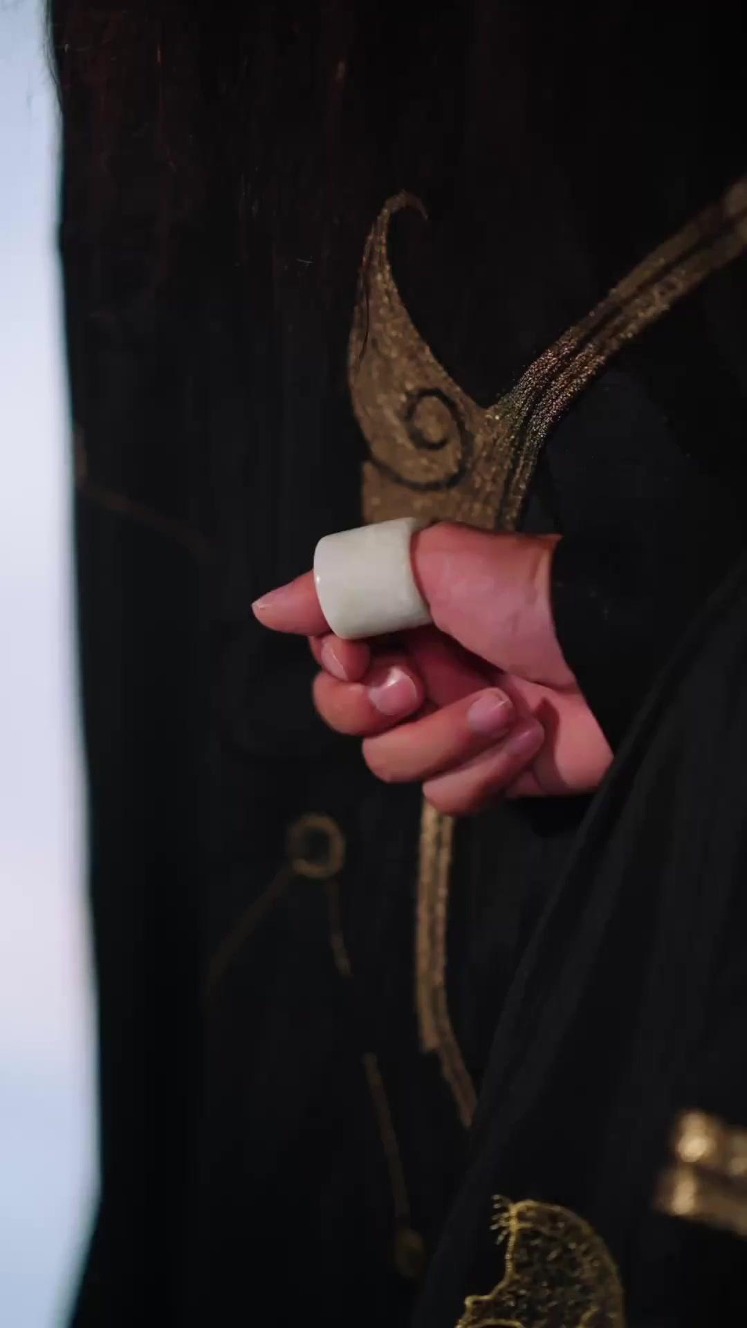 朱門に忍ぶ 旧き転生姫