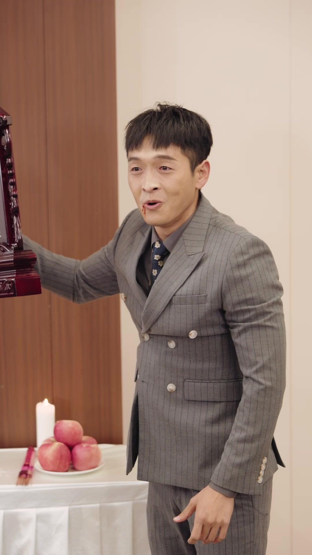 Takdir Mempertemukan Kembali