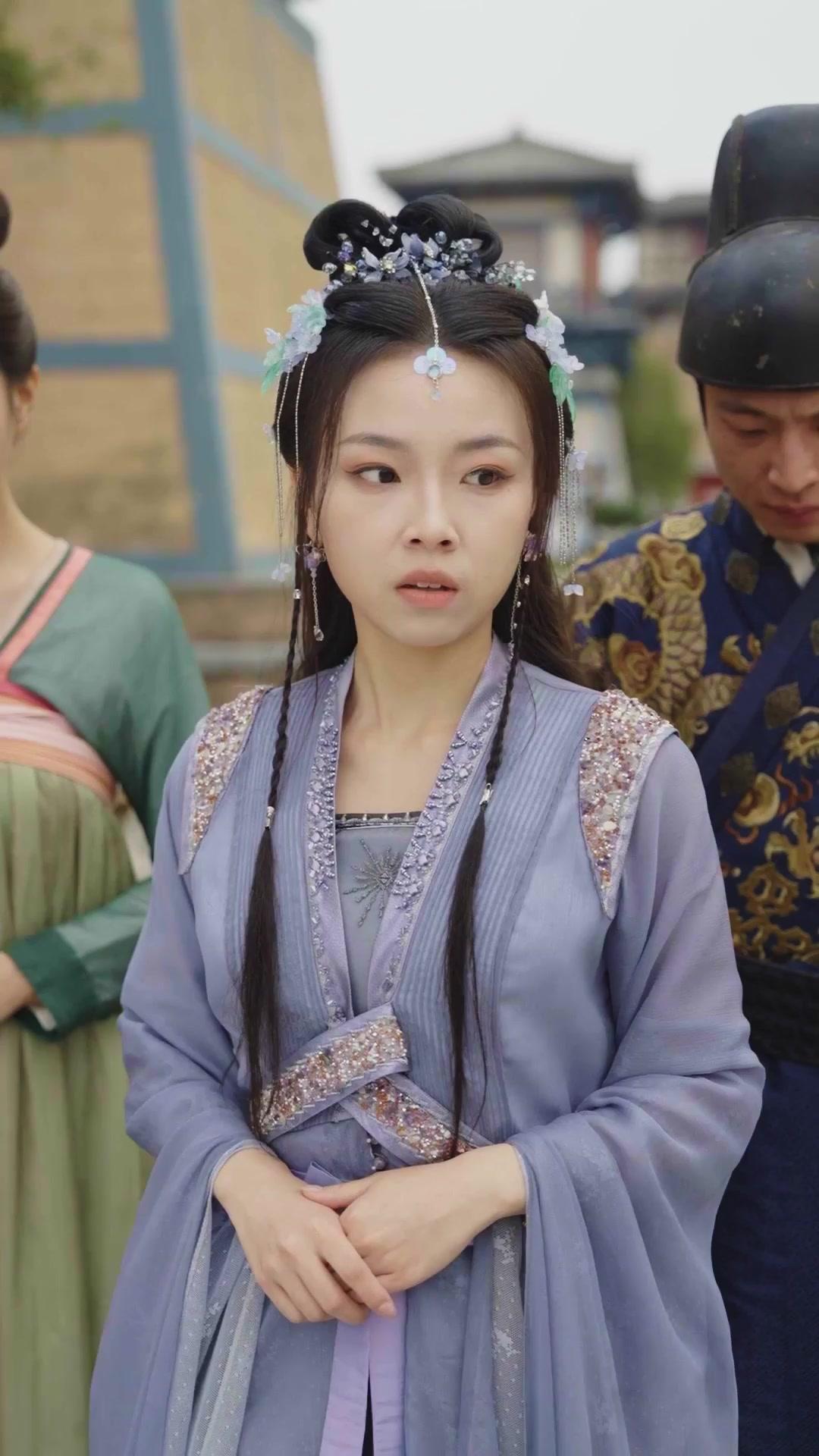 Kembalinya Ratu Phoenix