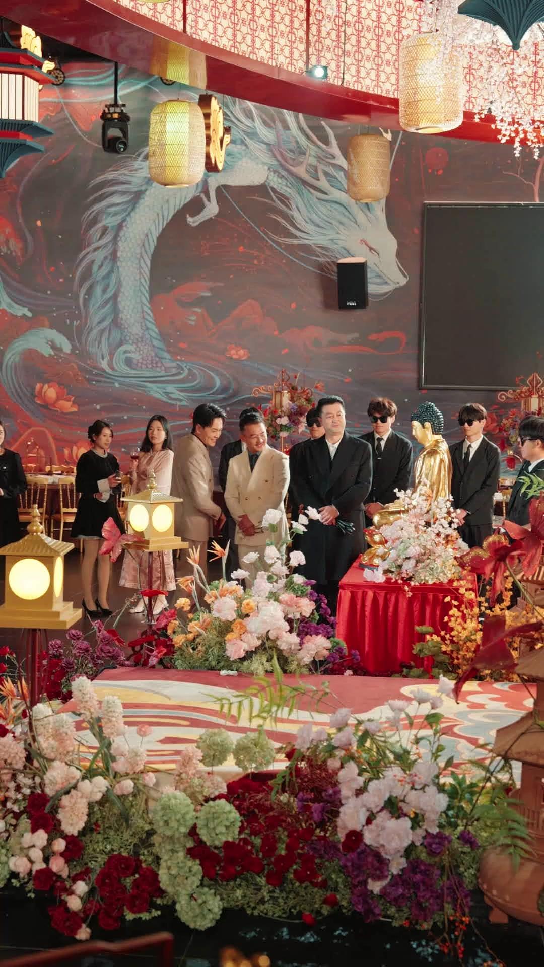 They Mocked Mom. Now They Beg!