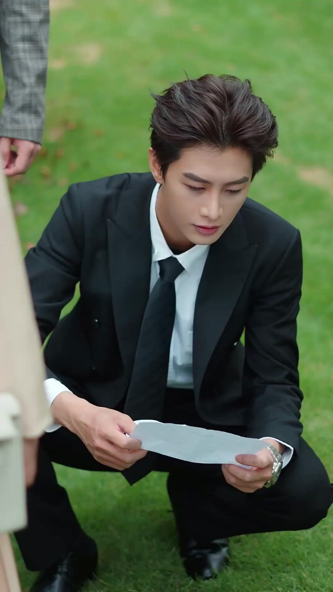 Catatan Penjinakan Suami CEO