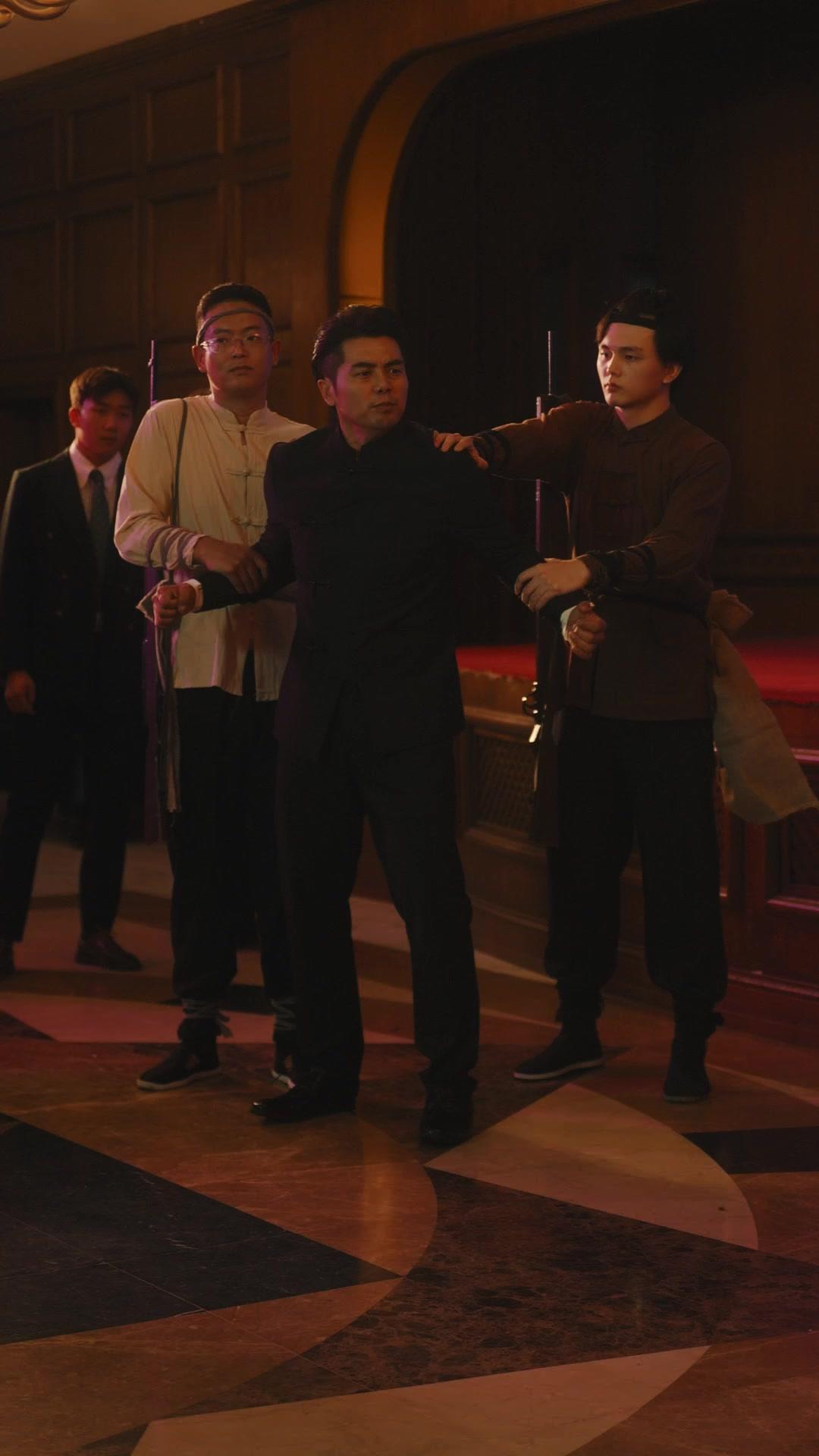 Serpiente: El precio de la traición