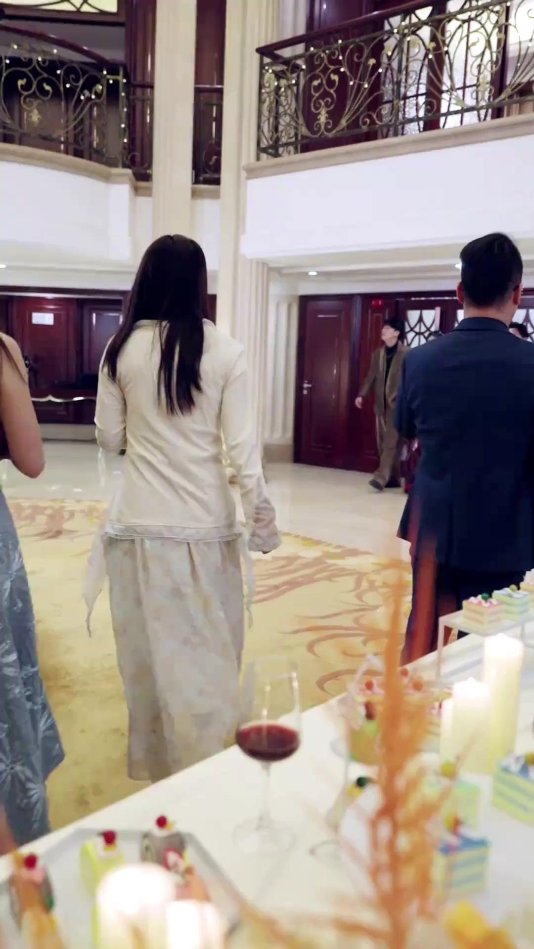 คุณหนูไร้มารยาท กลับมาแล้วจ้า