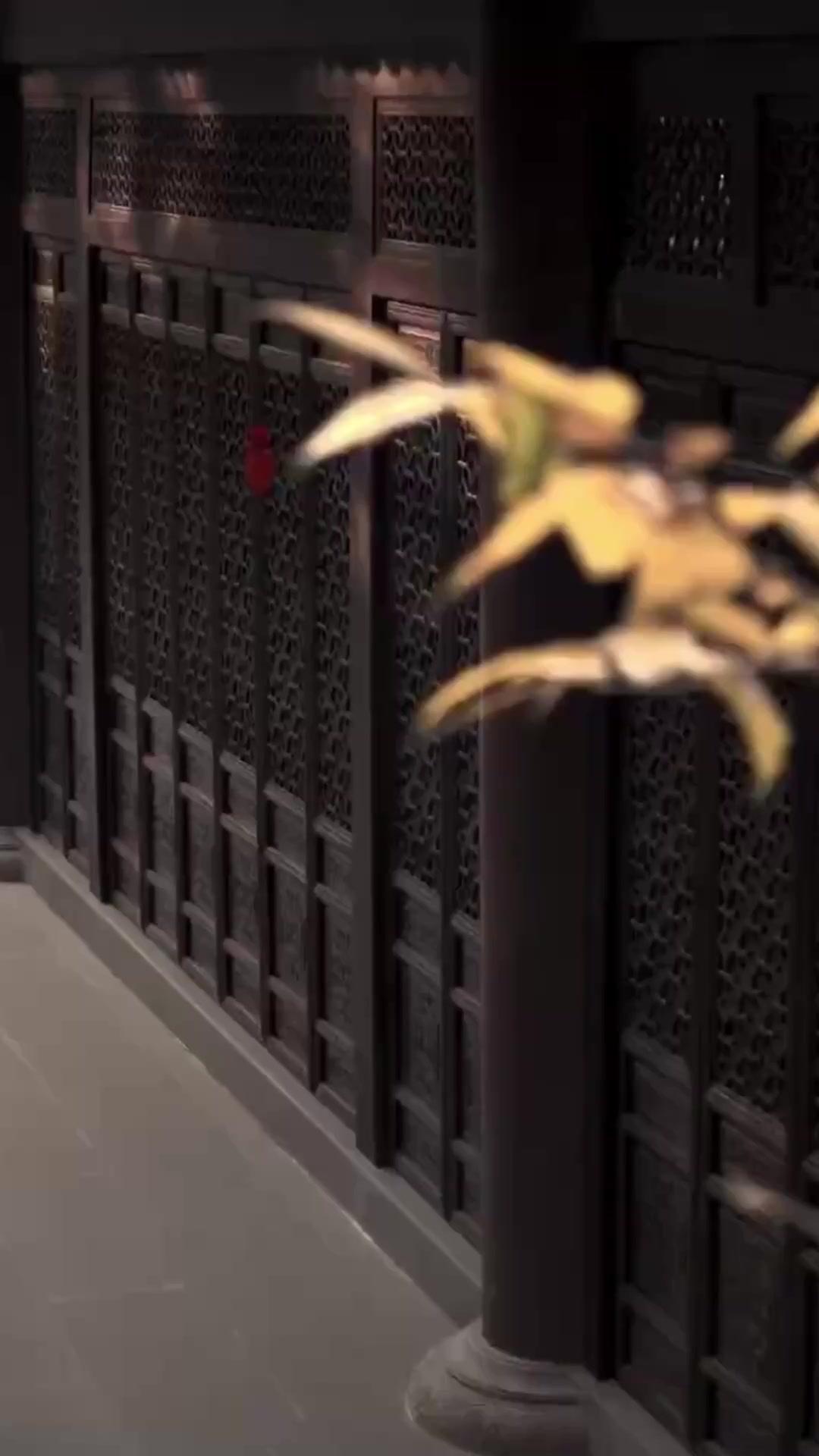 Putri Bangkit, Raja Lahir