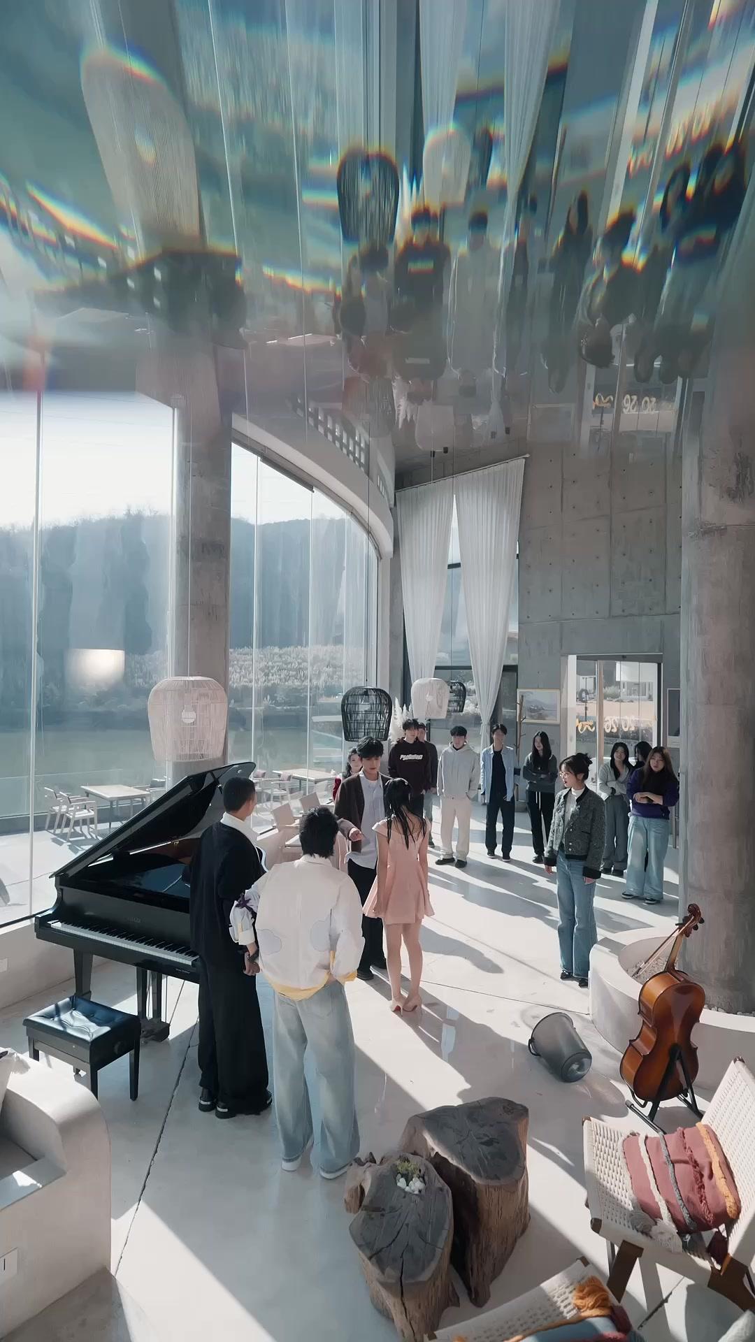 江少別鬧，慕老師很會打