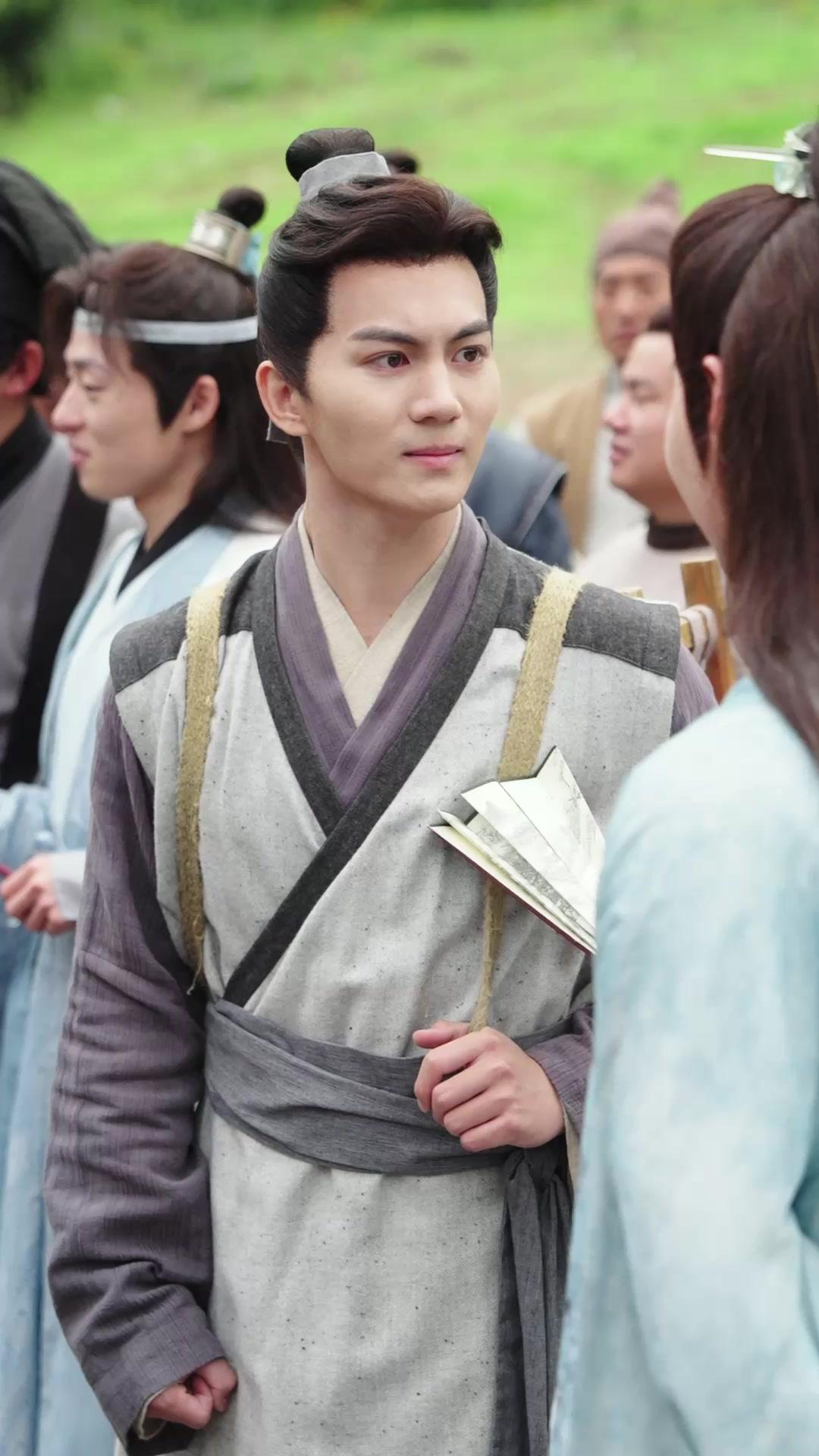 Calon Kaisar Tanpa Mahkotanya