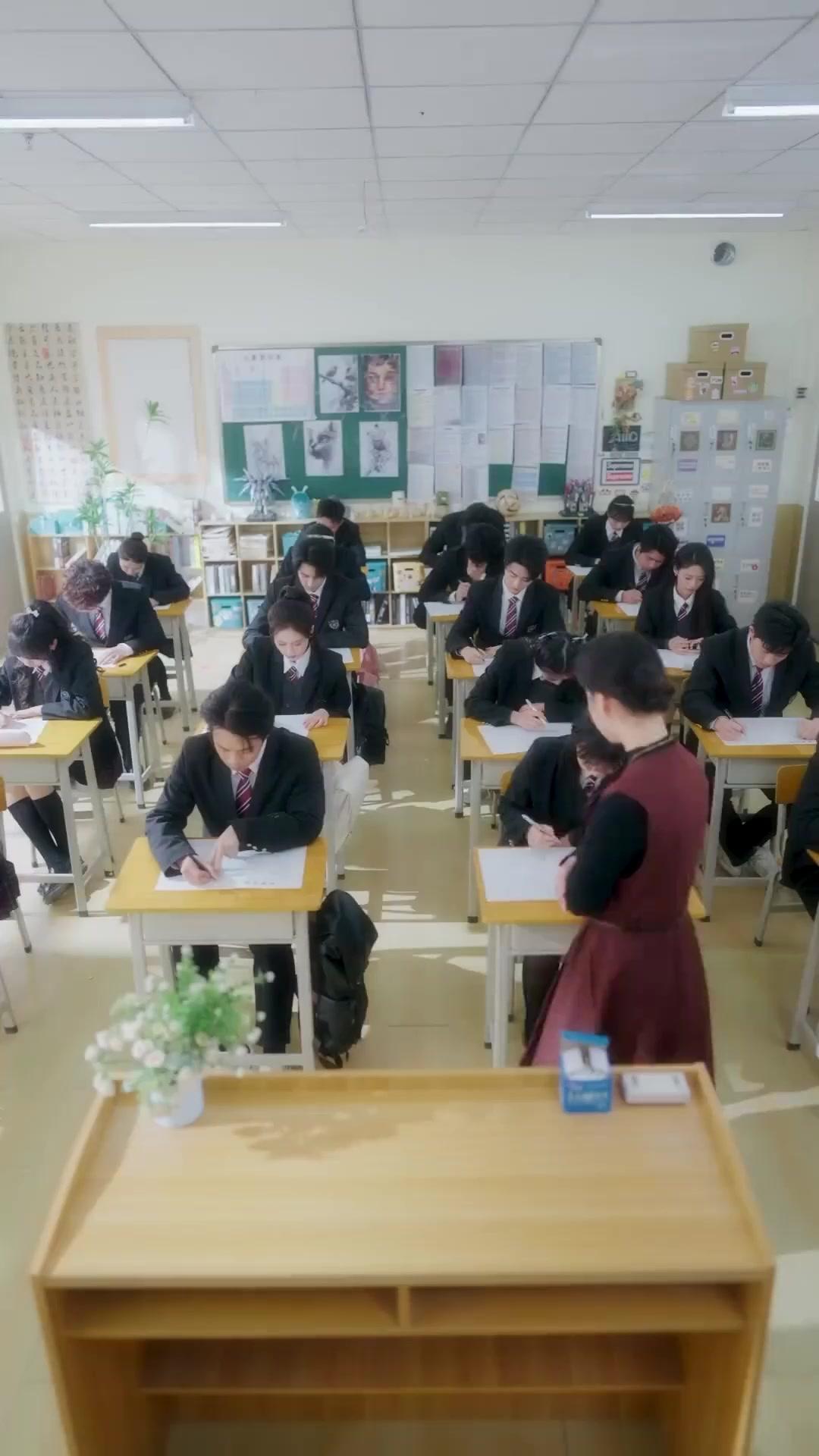 Vào Nhầm Trường Quý Tộc