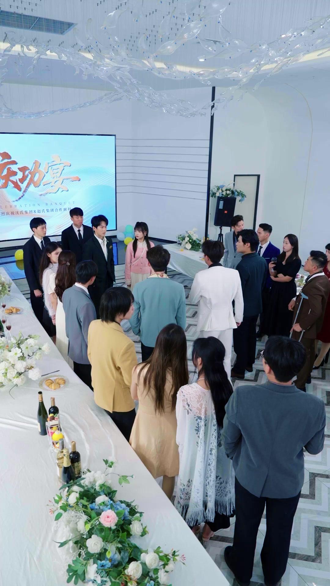 Hell Kitty Lashing Out