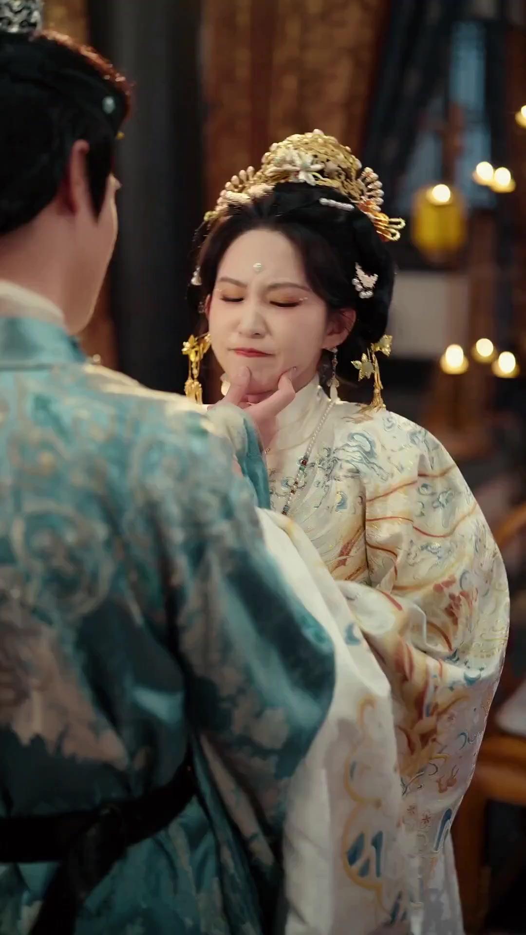 (Dubbed) Marry My Father-in-Law for Revenge