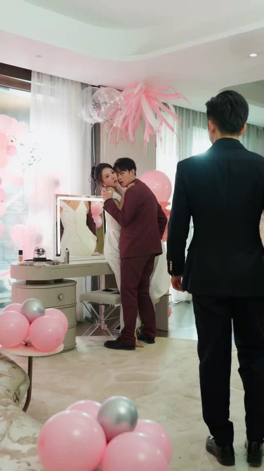 Ela Pediu Outro no Casamento