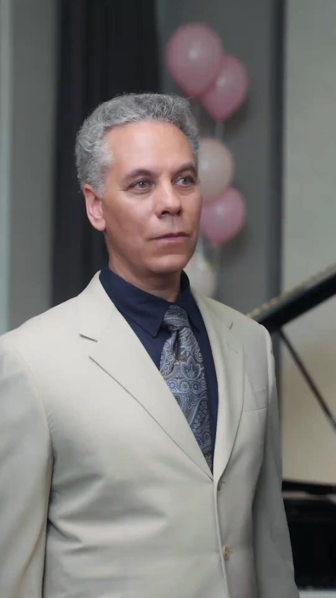 (Doblado) ¡Lista para vengarme!