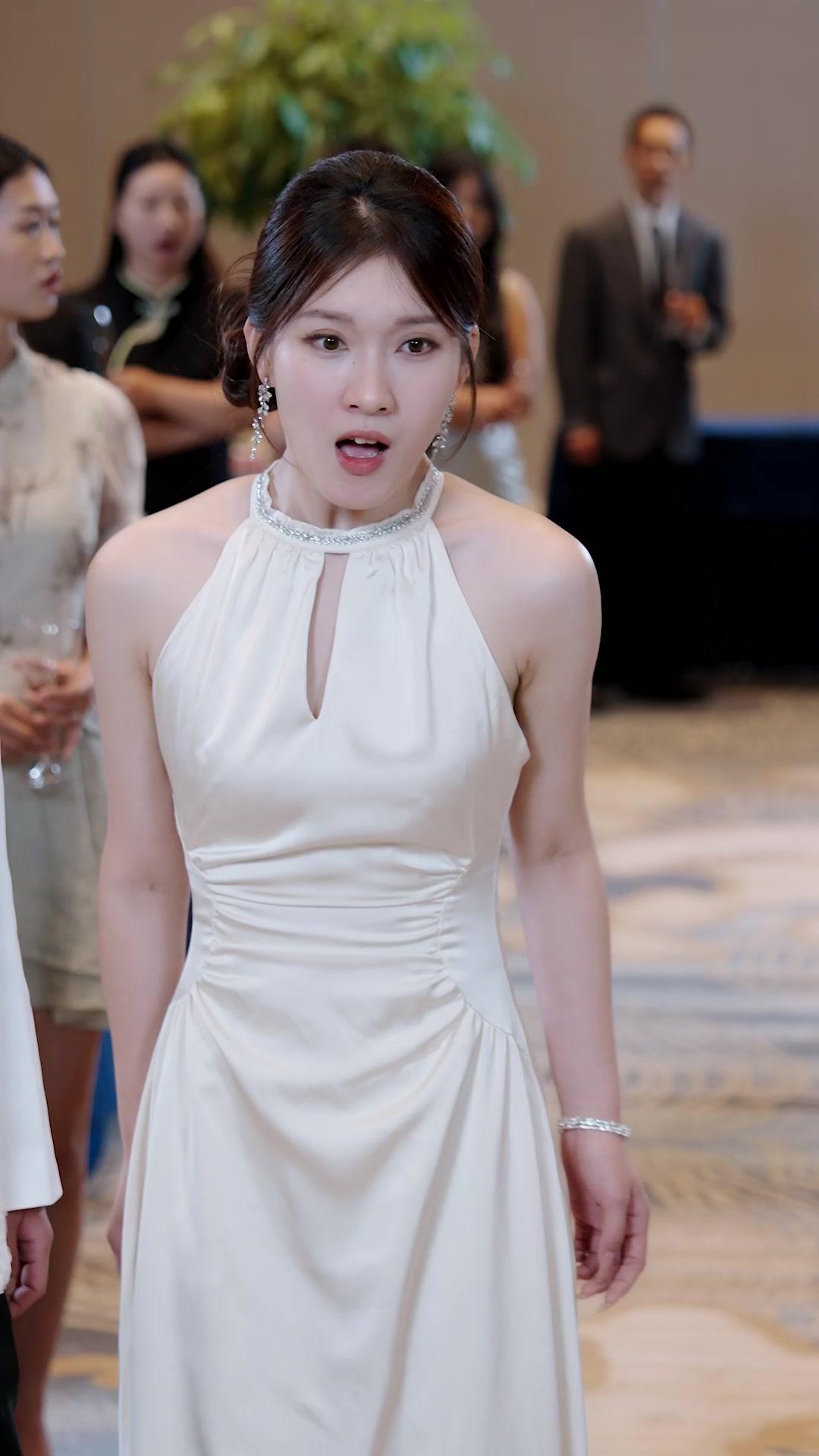 What? My "Poor" Ex is a Tycoon?