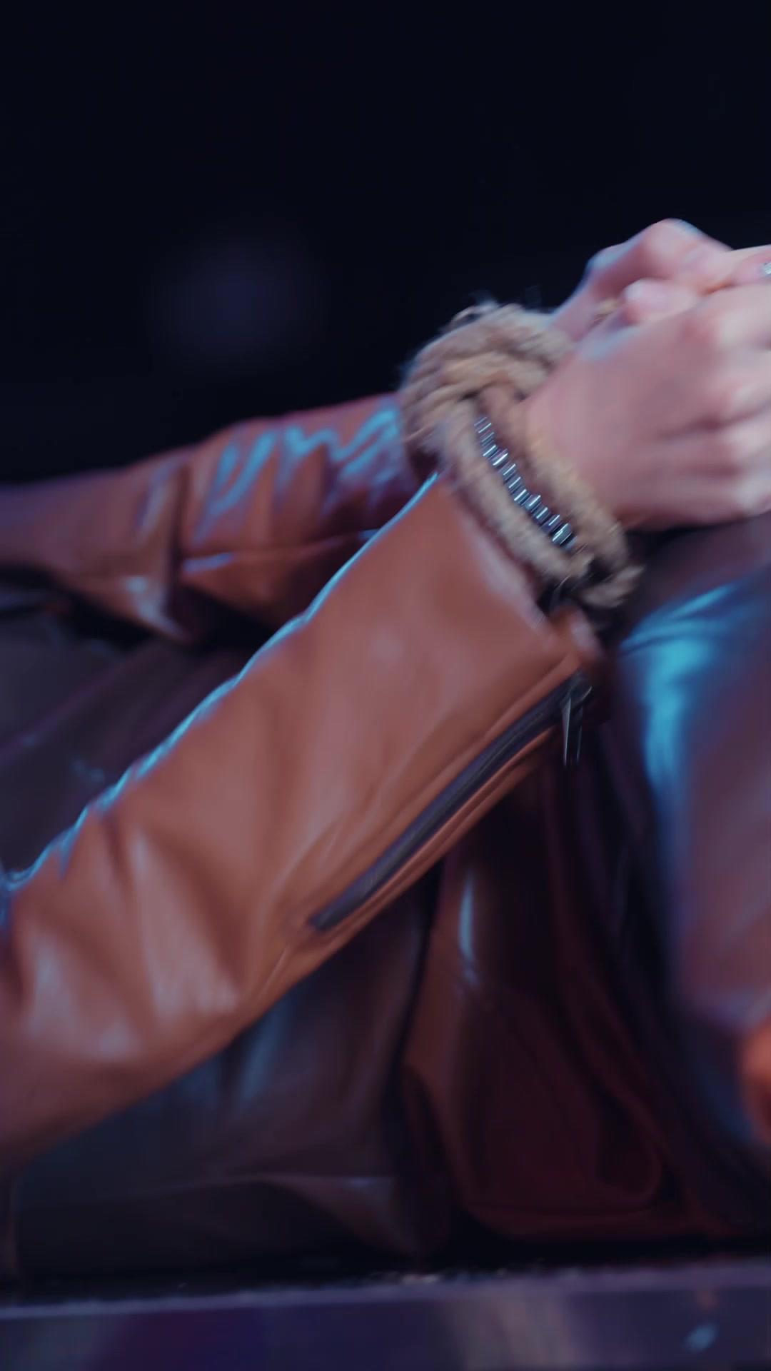 MA DÉESSE, MA FEMME