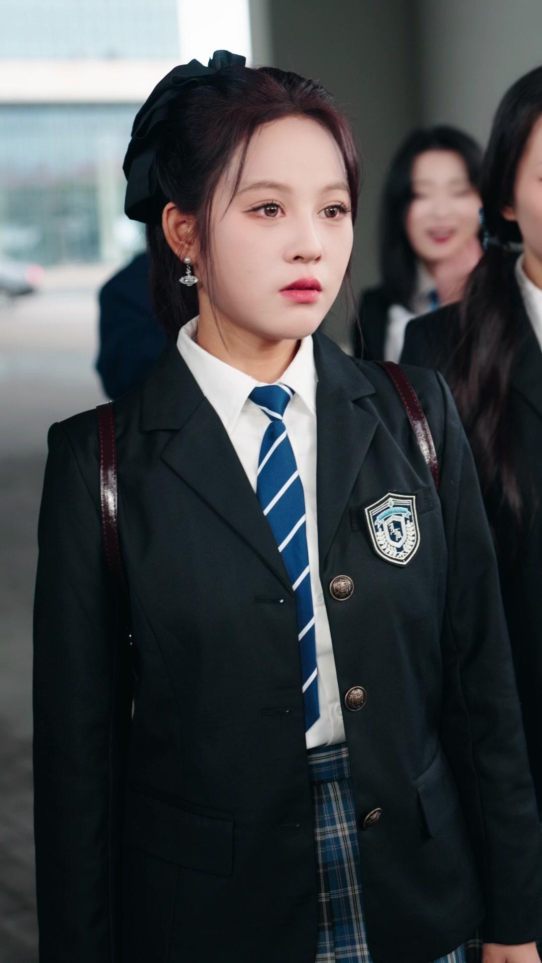 Puteri Sekolah Kembali Berkuasa