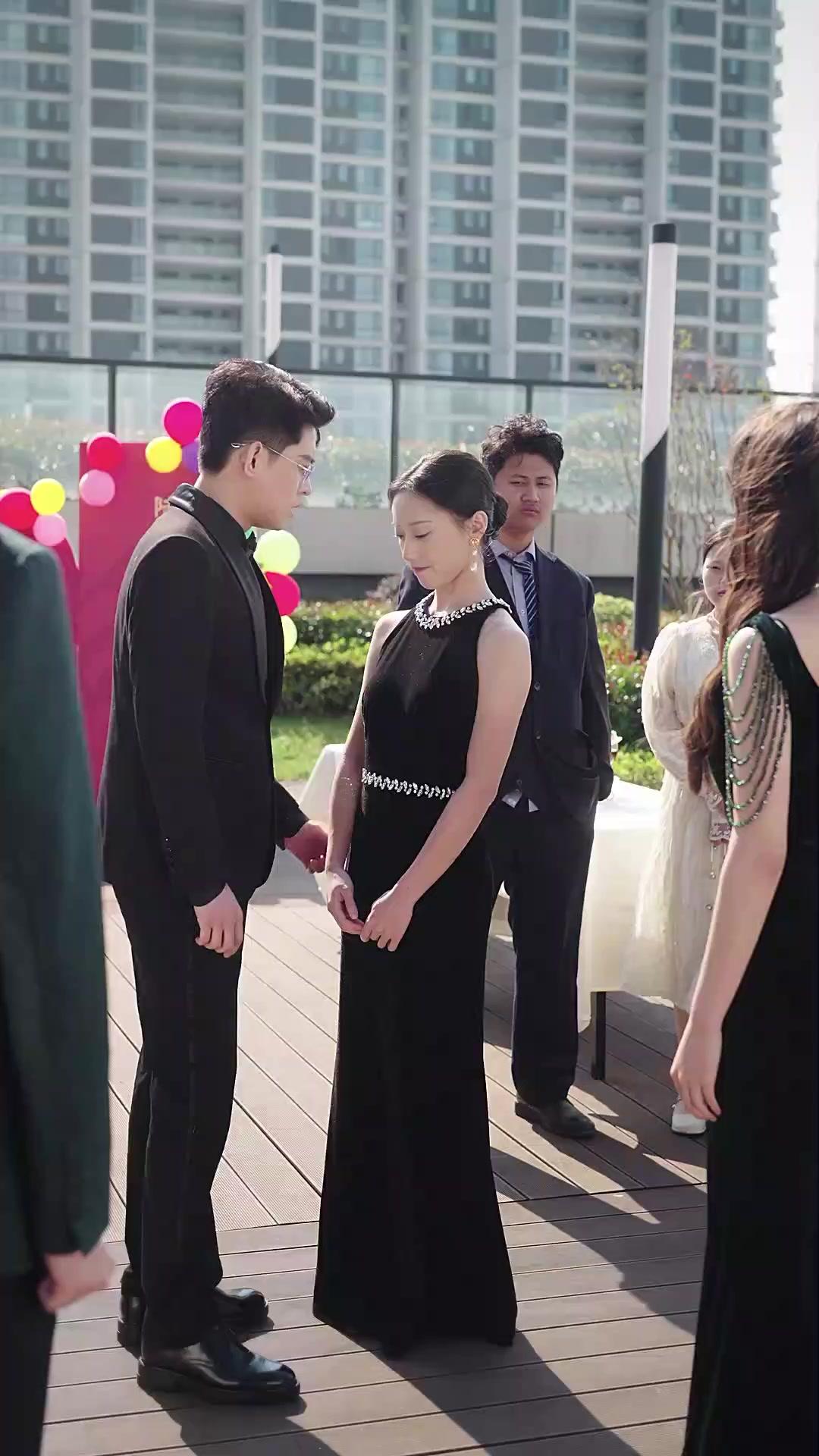 Hamil Manis: Dimanjakan Suami Bos Besar