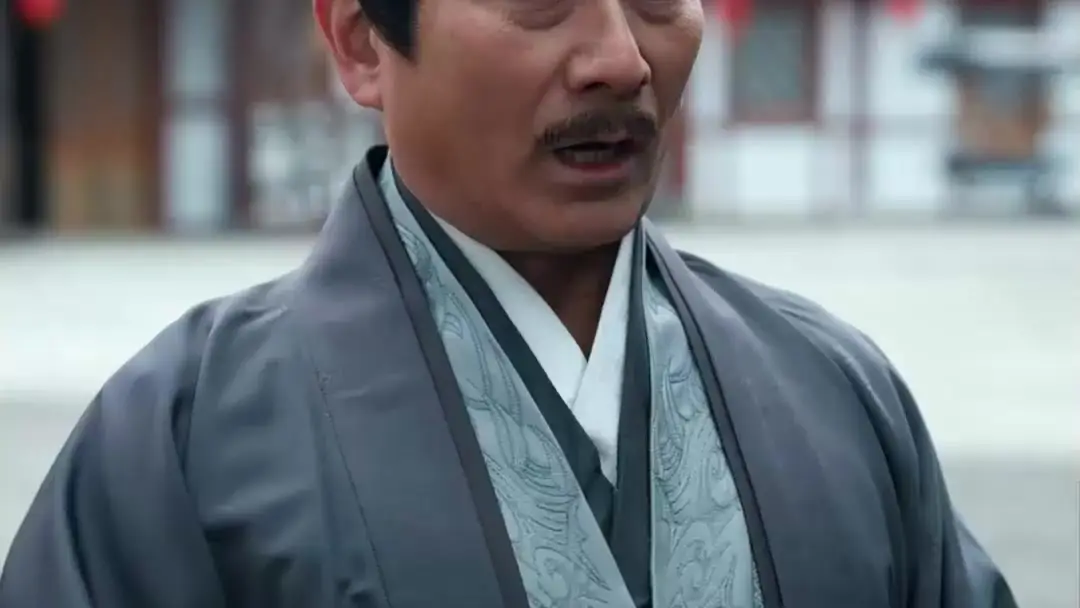 Here Comes The Emperor: When Red Silk Meets Black Steel