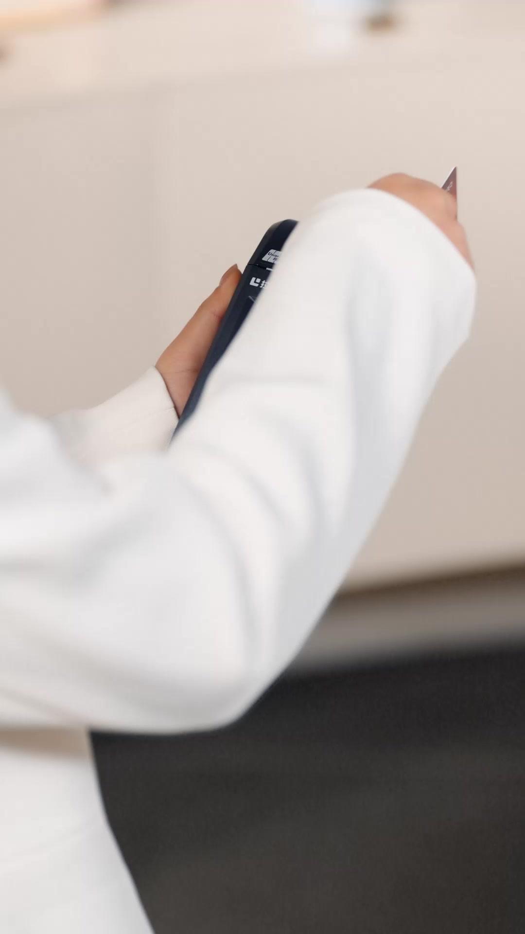 殺魚妹的公主夢