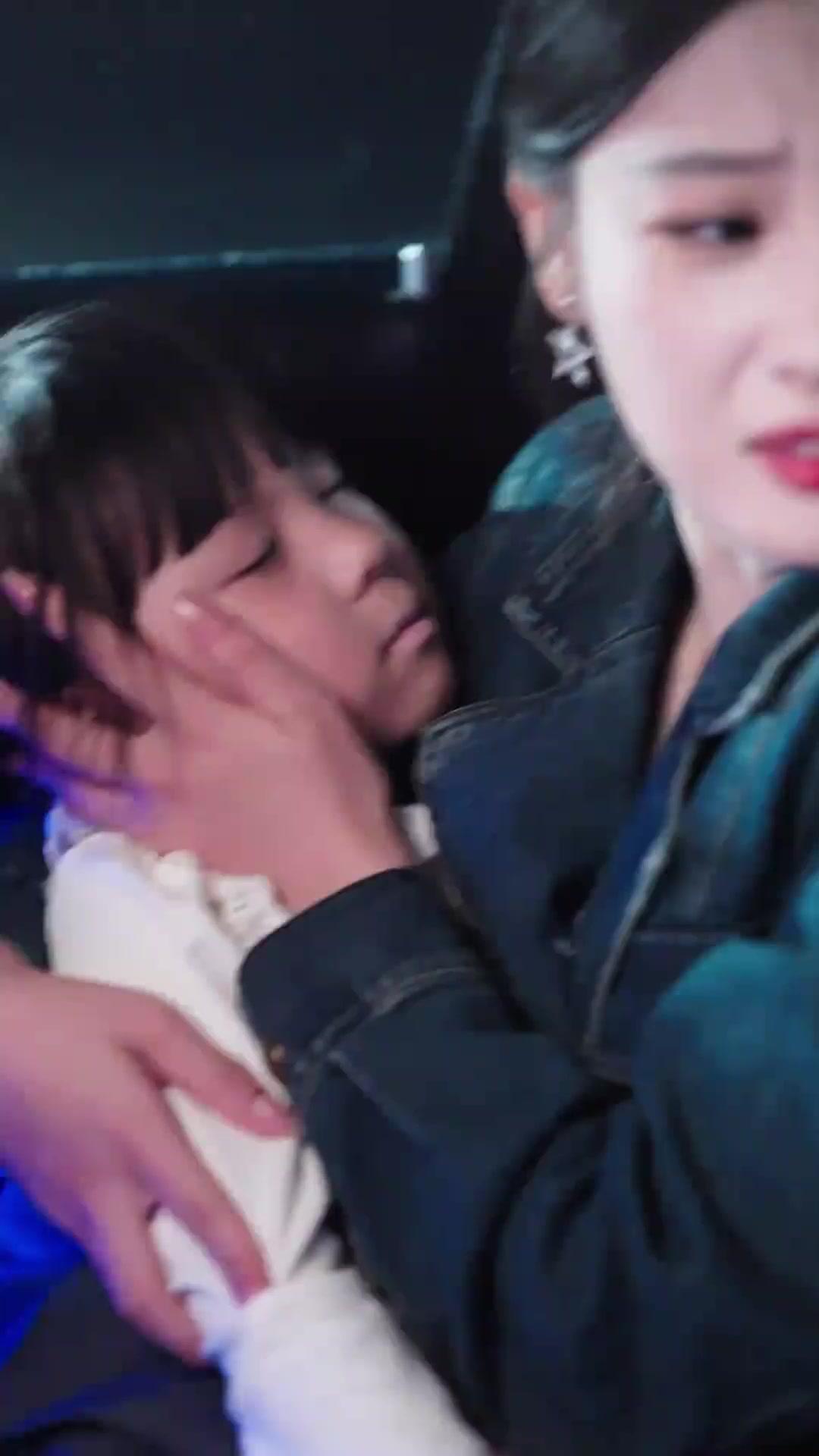 시골에서 온 조폭 마누라