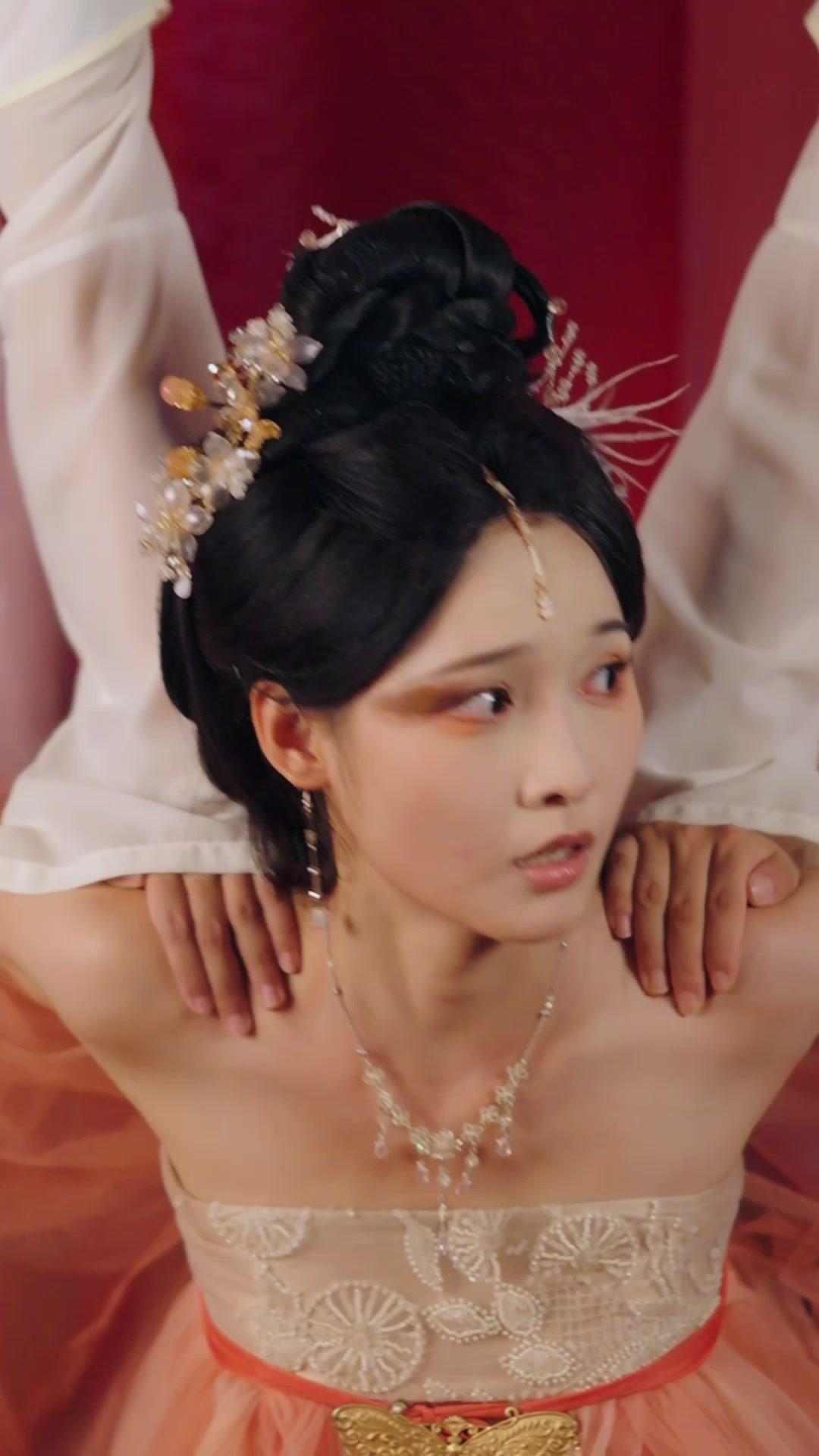 勾帝心：鳳位誰主