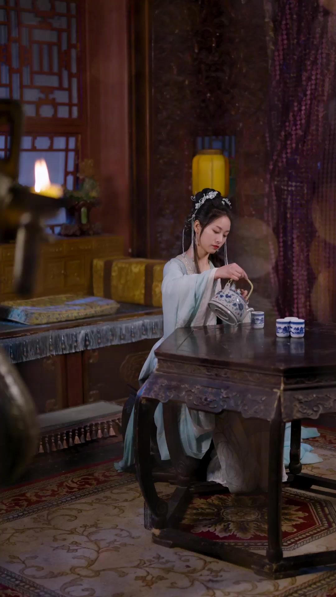 Pengantin Pengganti, Ratu Sejati