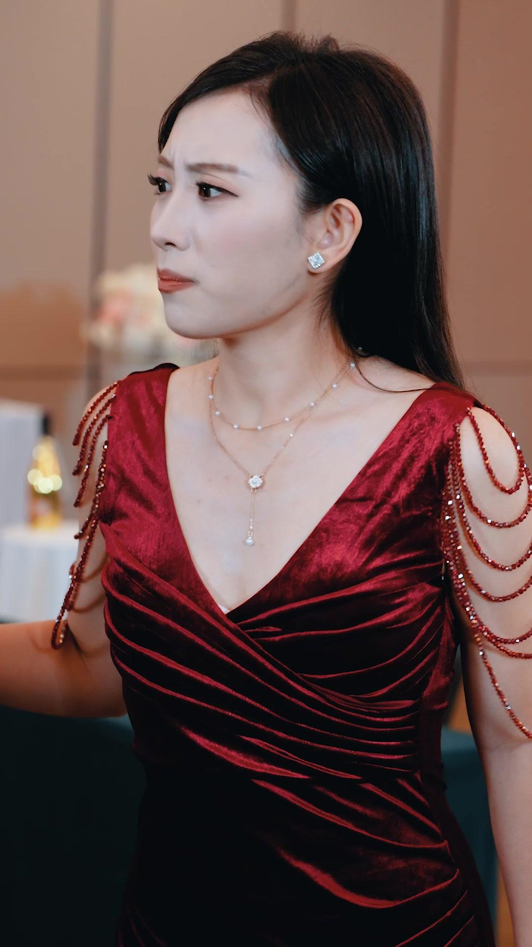 Divorcing Me? I'm Actually a Billionaire!