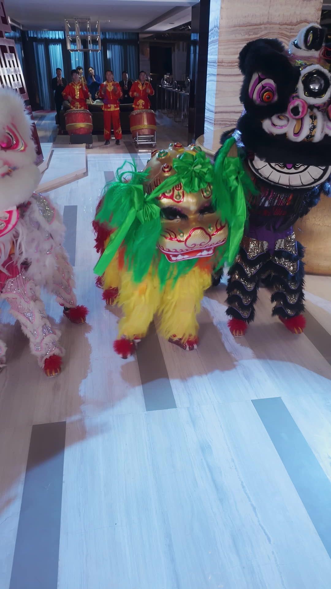 嘴硬心軟的我們