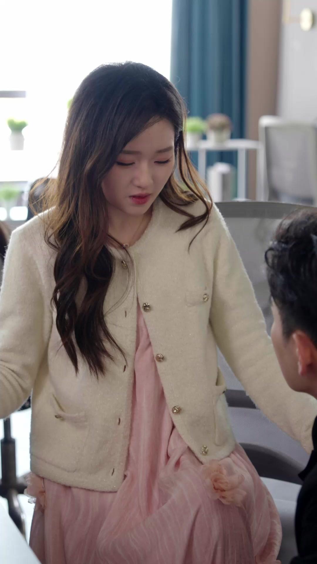 Istriku Jadi Pengganti