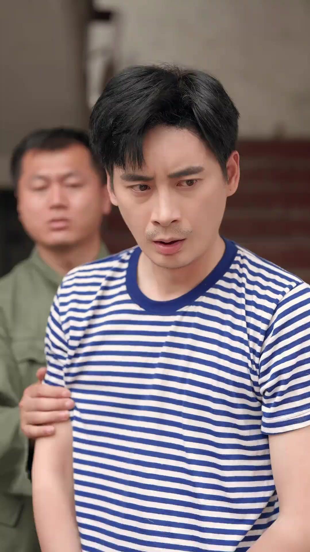 Cinta yang penuh bohongan