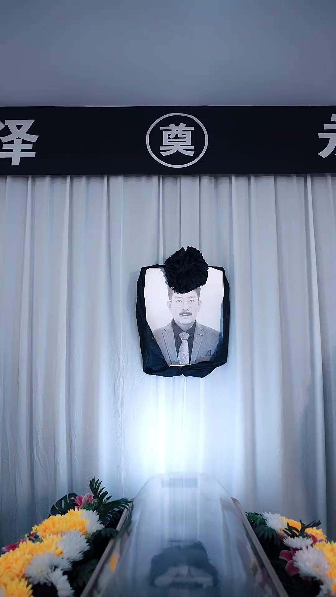 帰ってきた女王～全員私にひれ伏しなさい～