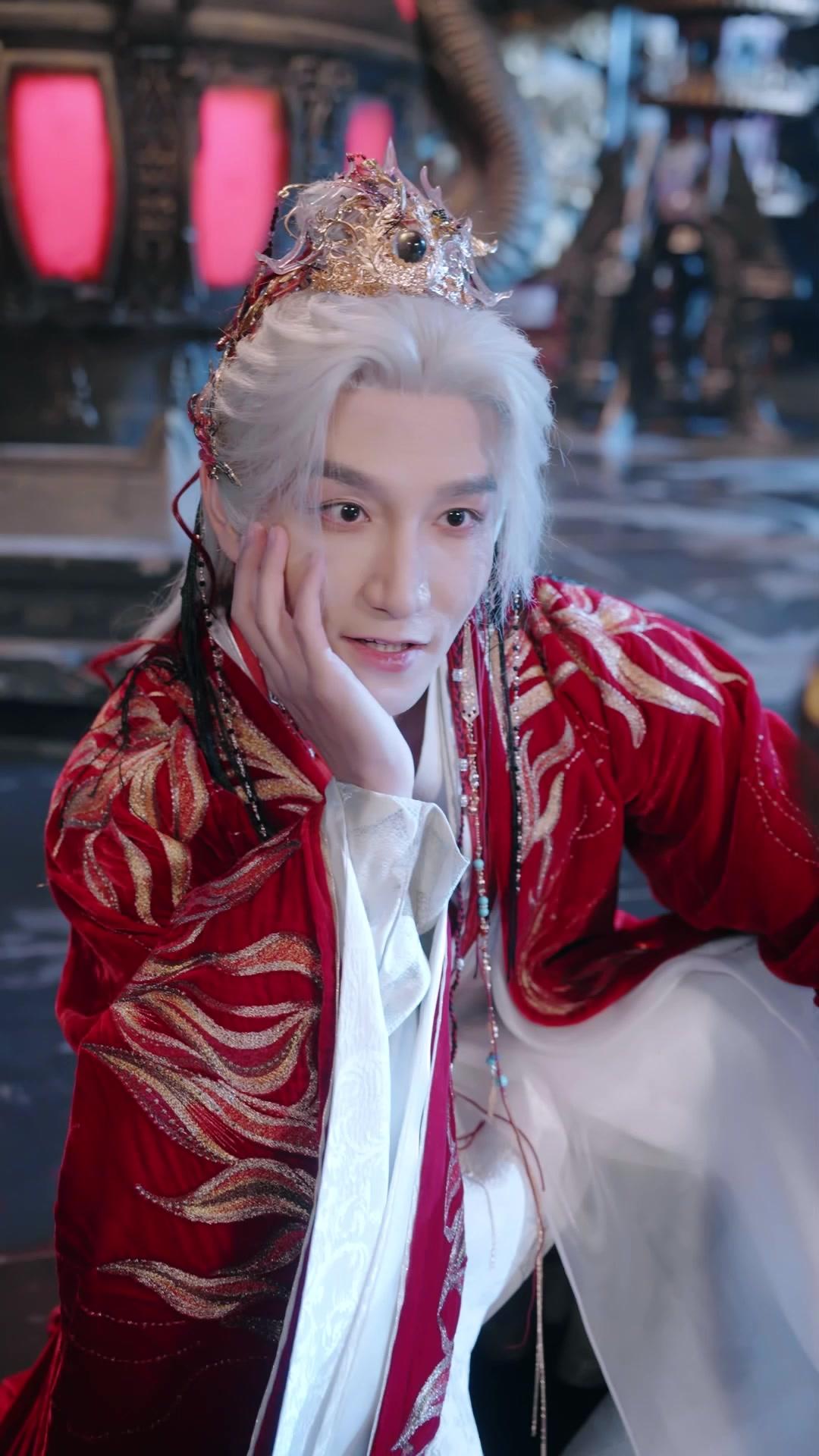 MILLÉNAIRE, DESTINÉE CÉLESTE