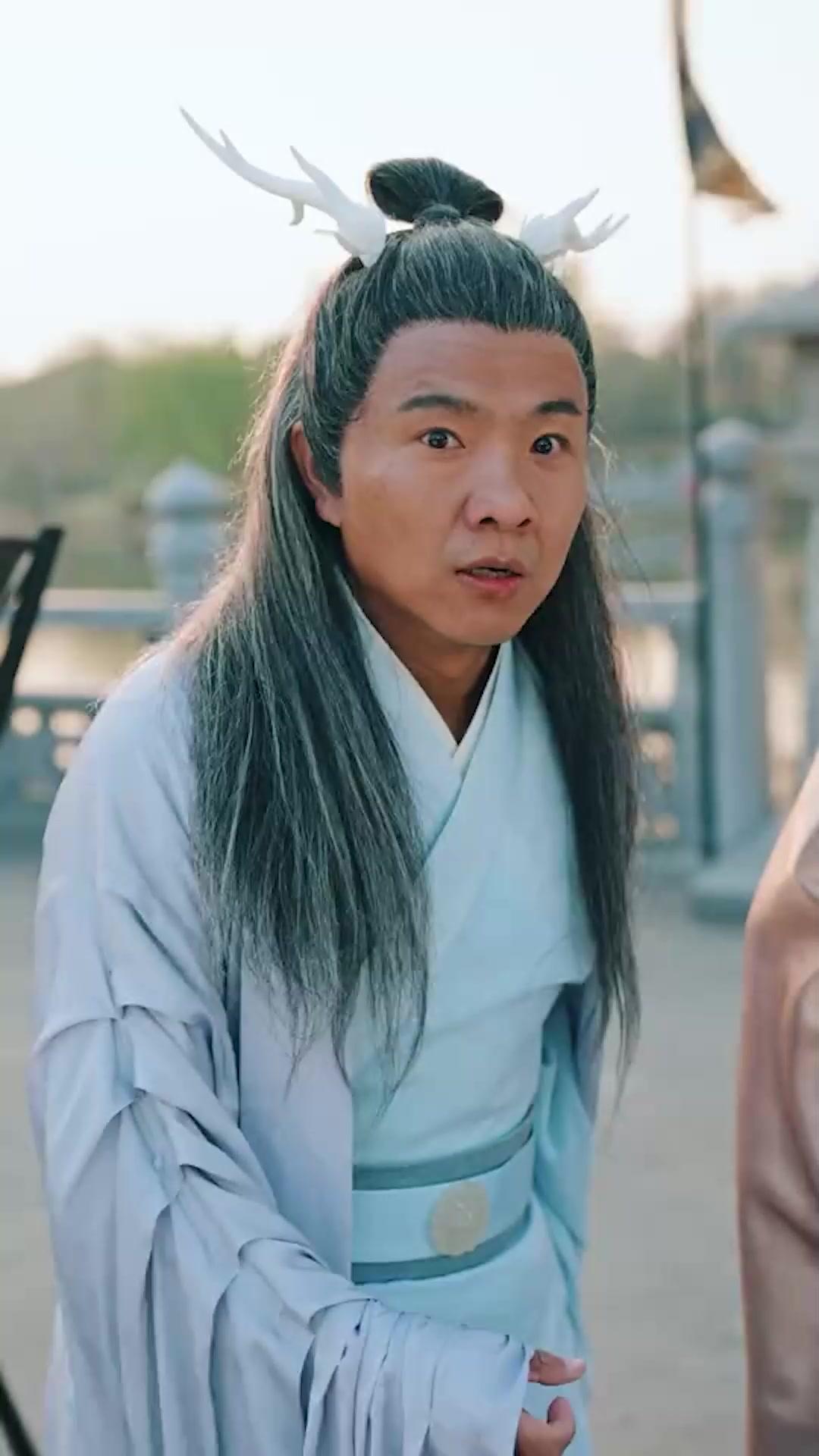 Anakku Naga Emas Yang Terhormat!