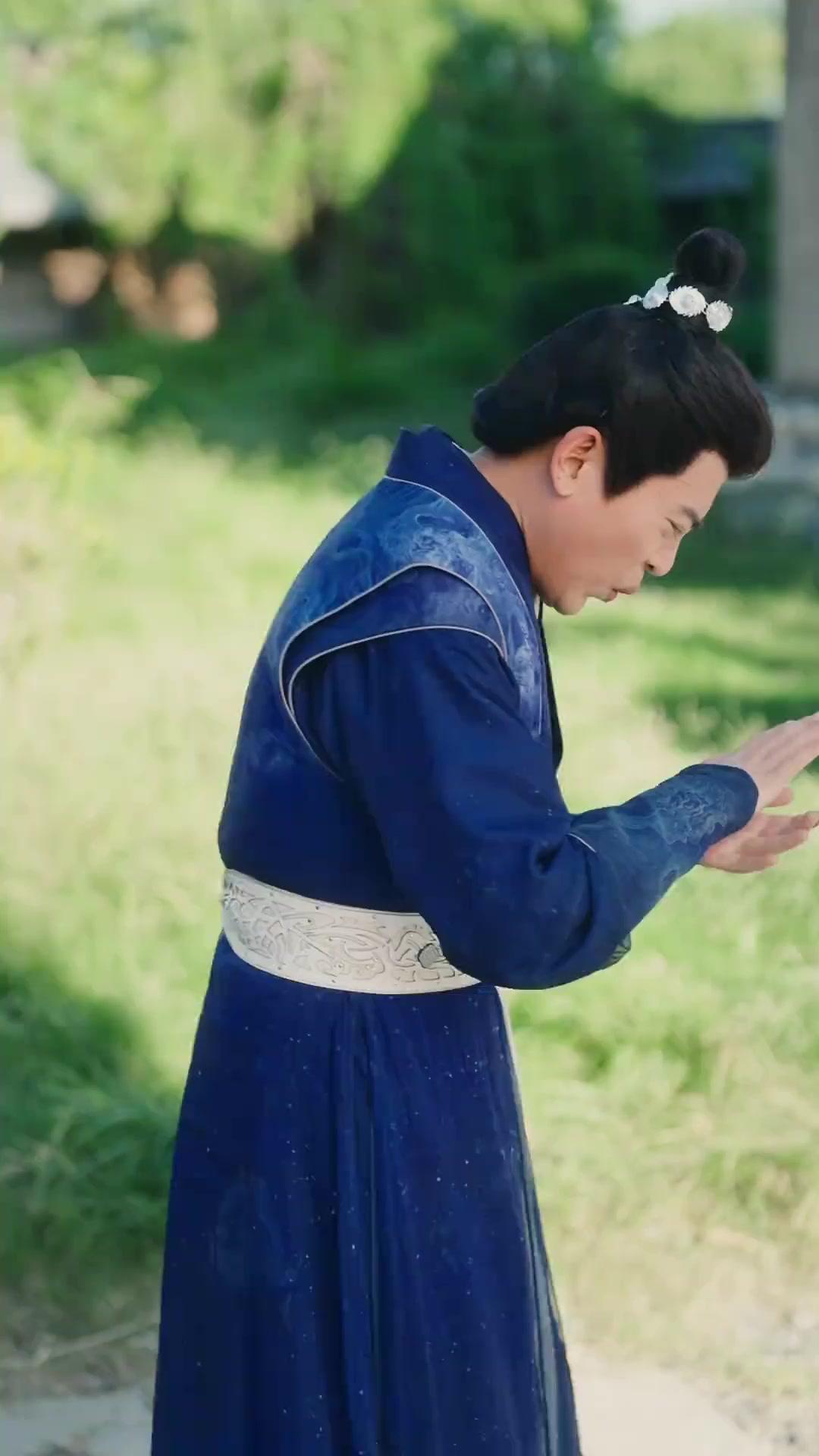 Si Bodoh Itu Punya Kekuatan Dewa