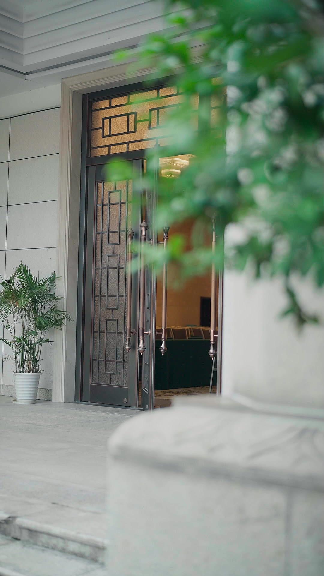 Tiga Hati, Dua Ikatan