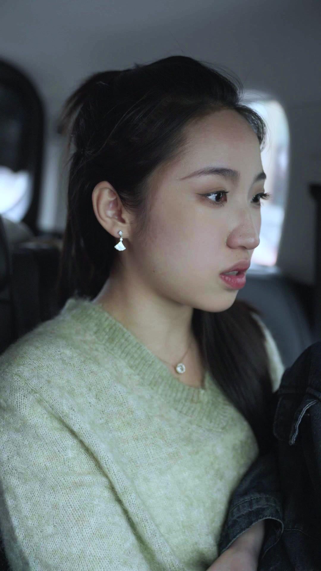 PAPA MILLIARDAIRE, FOU D'AMOUR