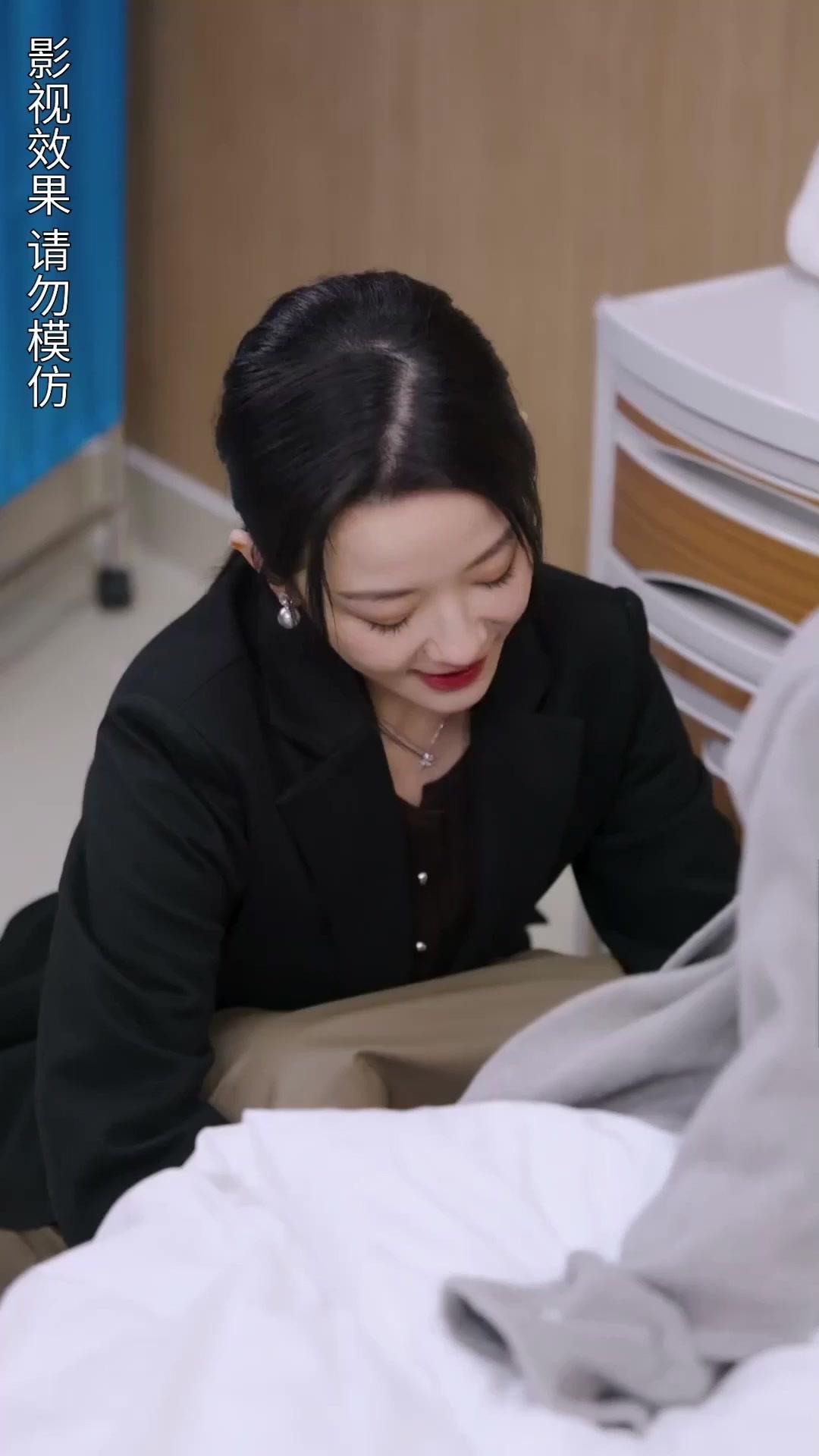 Satu Malam, Dua Rahasia