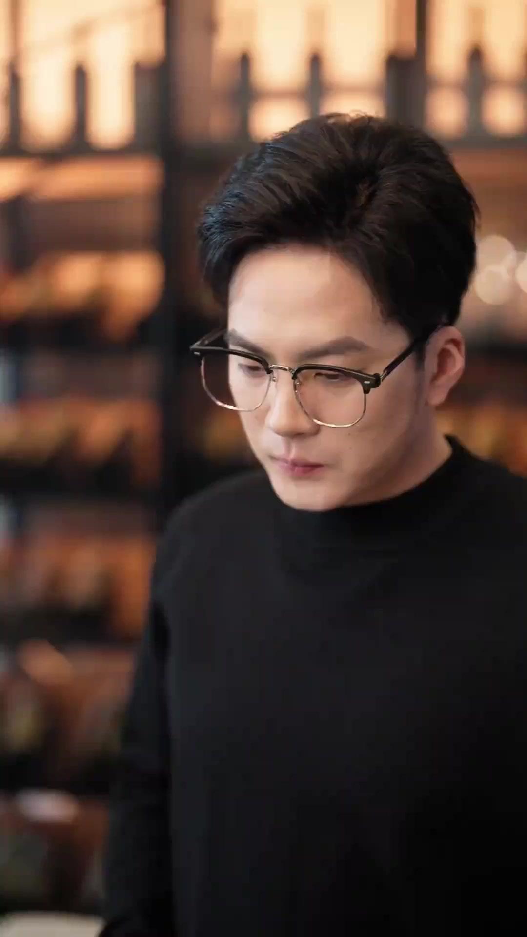 俺だけ知らない妻の顔