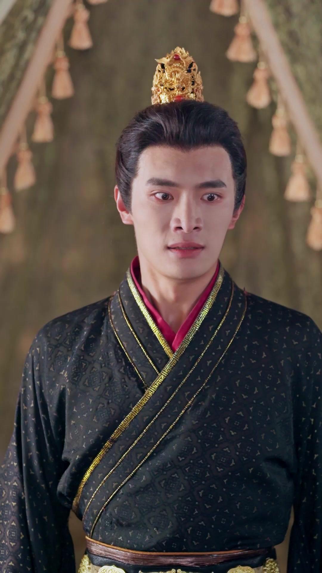 La emperatriz se rebela