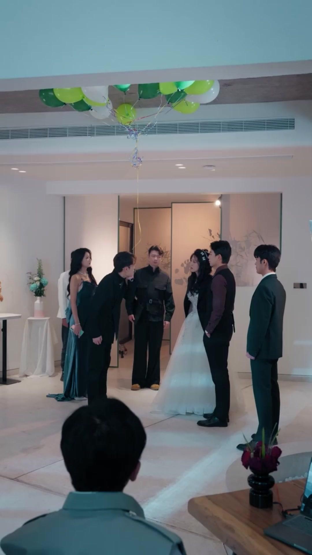 Sorry, Female Alpha's Here