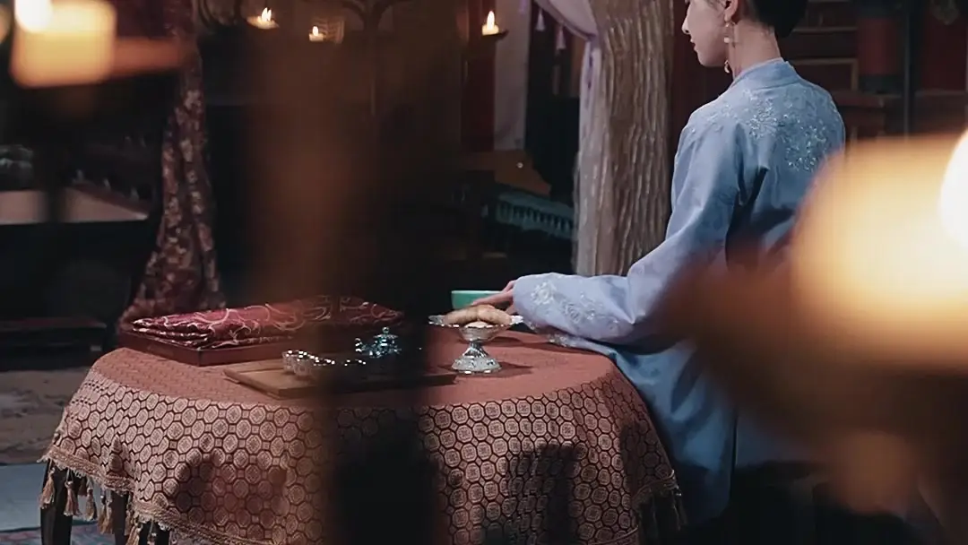 When a Teacup Becomes a Weapon