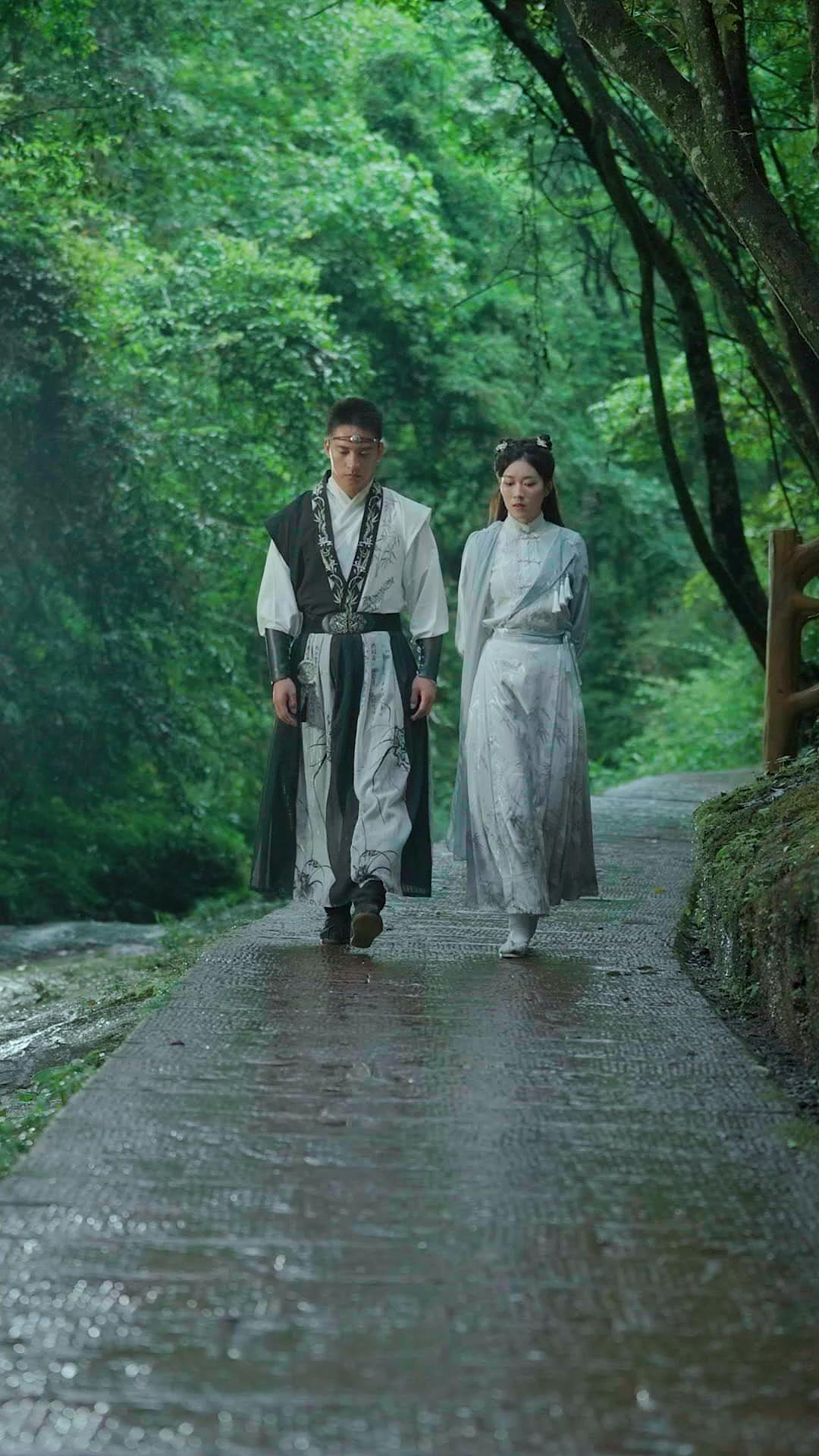 Fénix entre cenizas