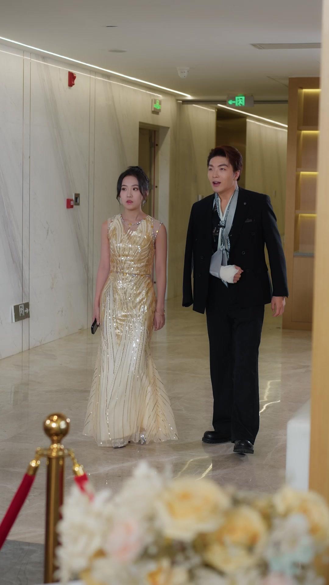 Con mi tarjeta, pagó a su amante