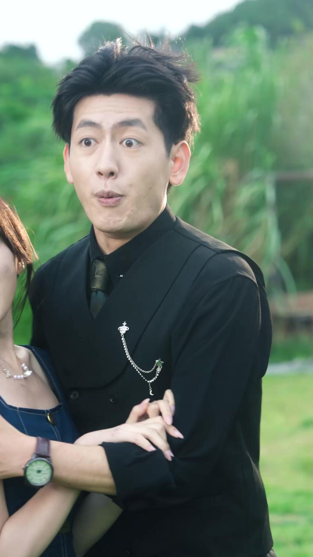 사랑은 칼이 되었다