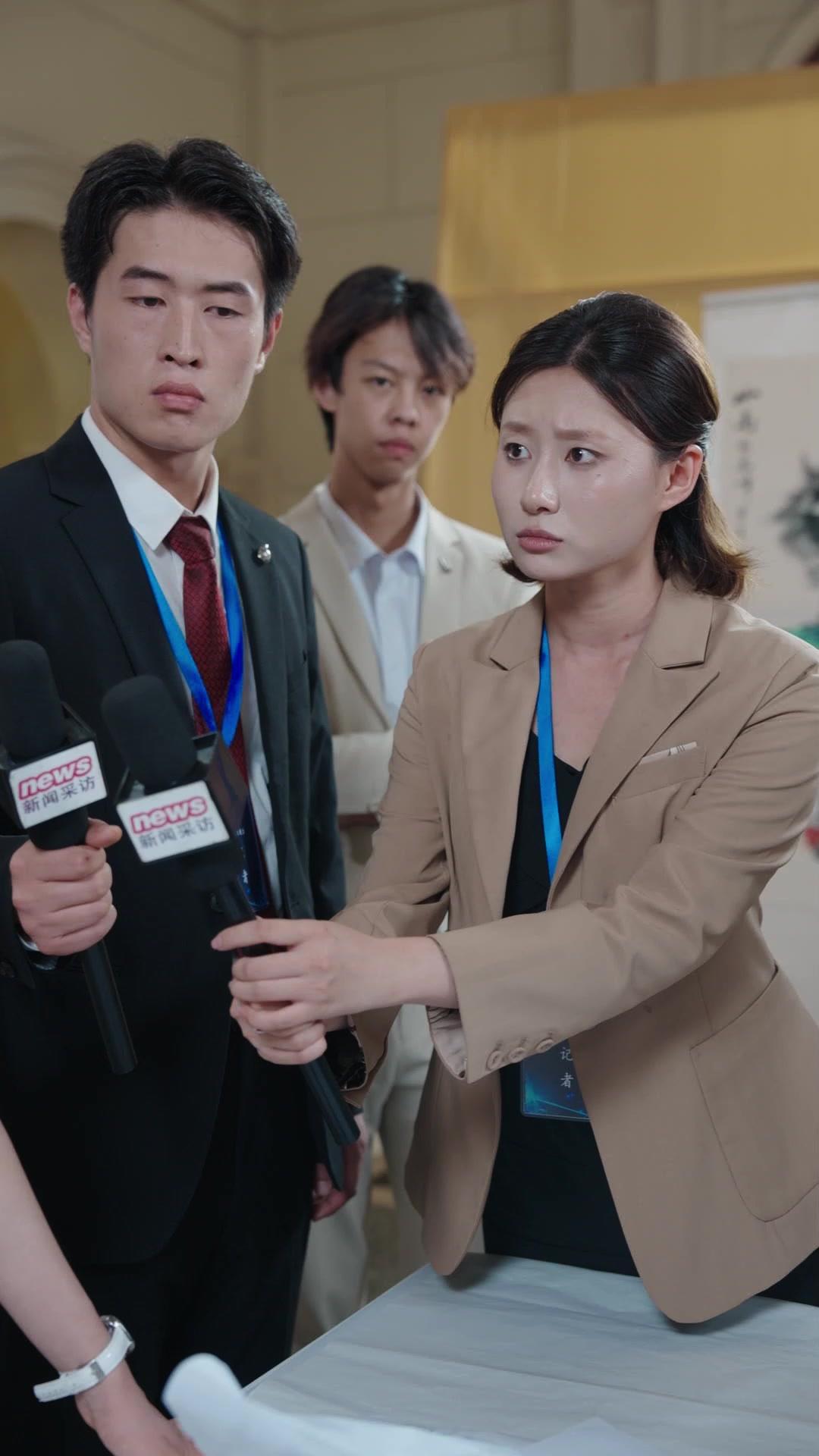 Putri Sah Robek Anak Haram Ayahnya