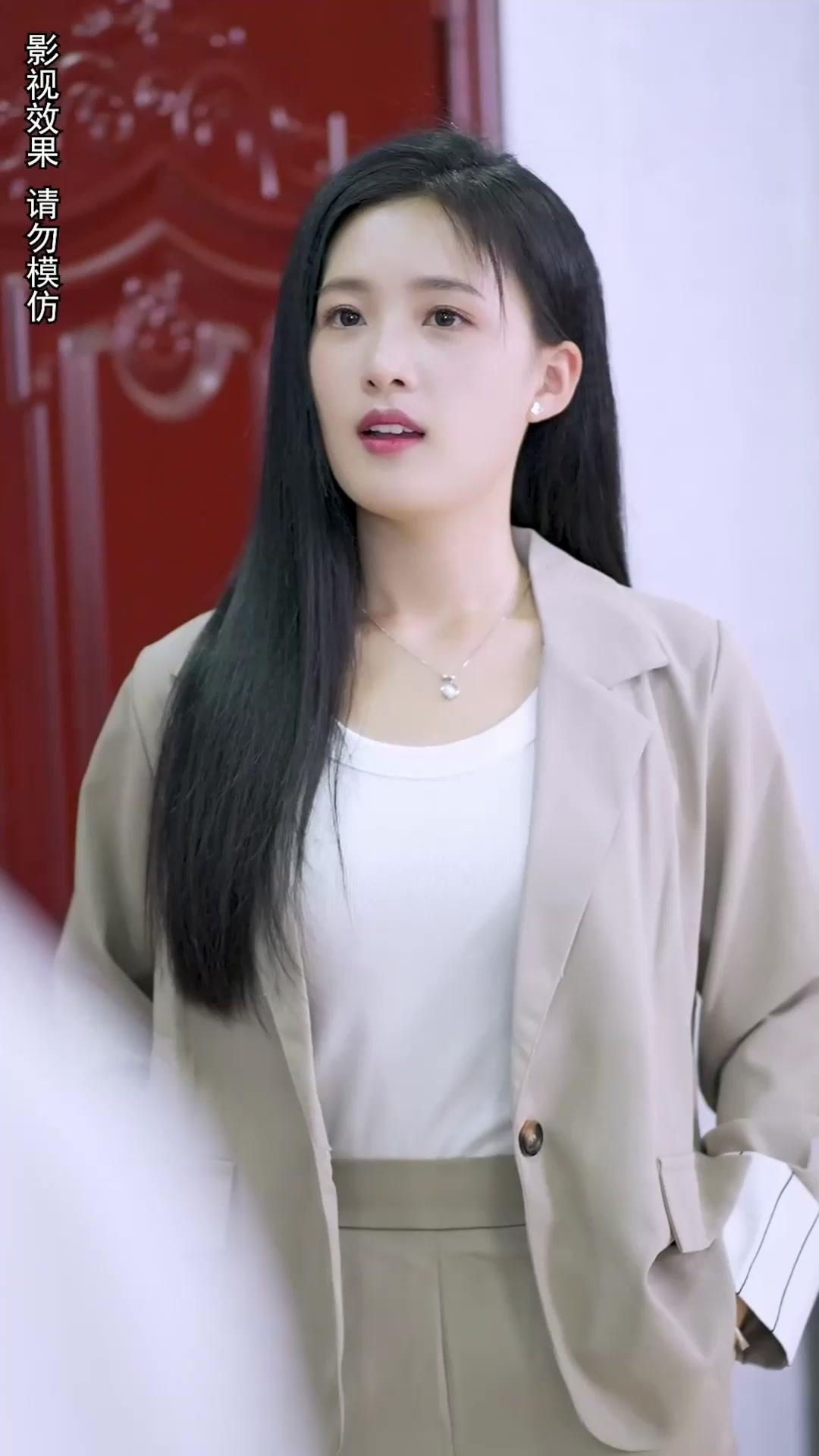 Okulda Fırtınalar Estiren Ben