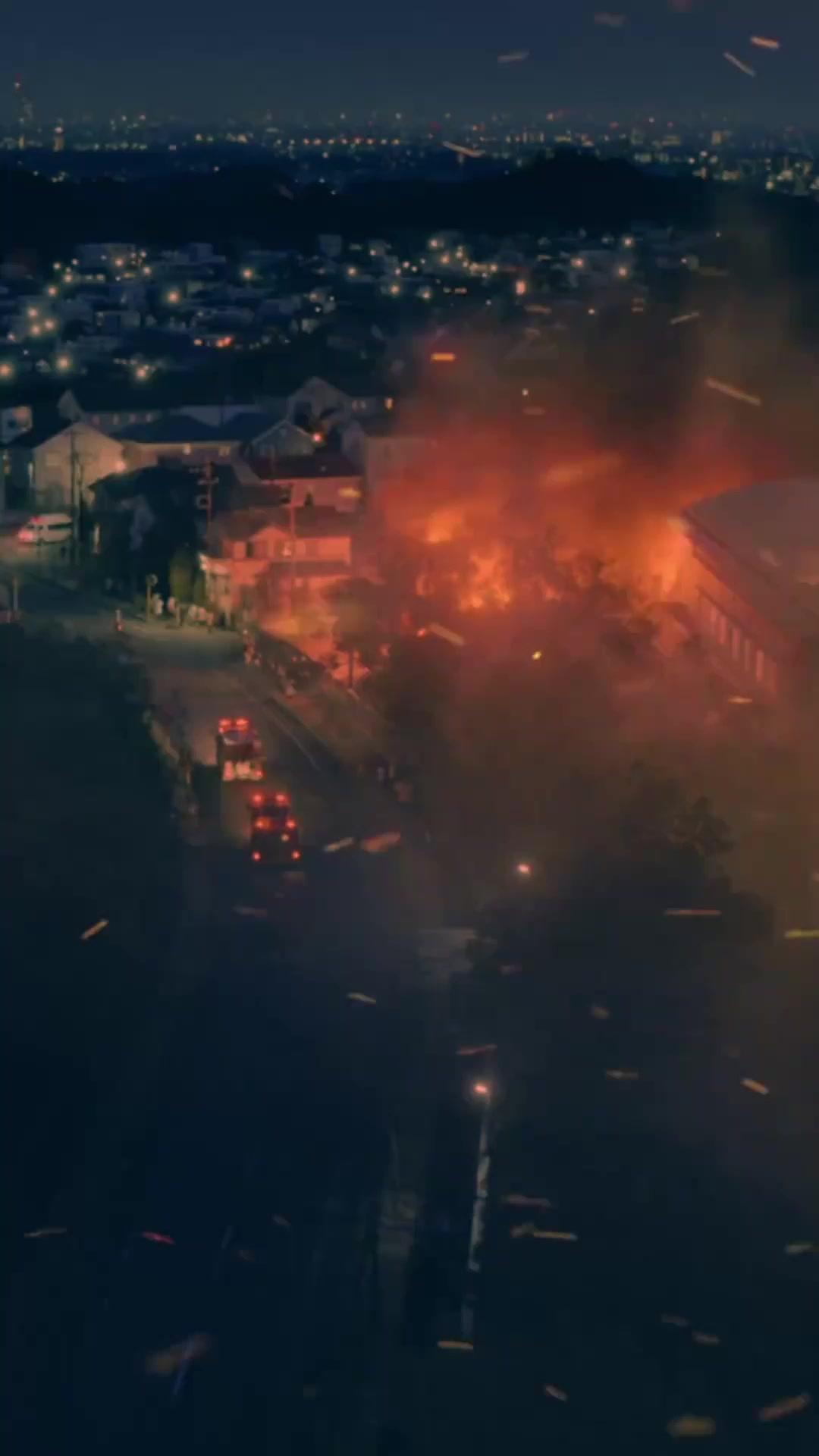 Salah Naik, Cinta Datang