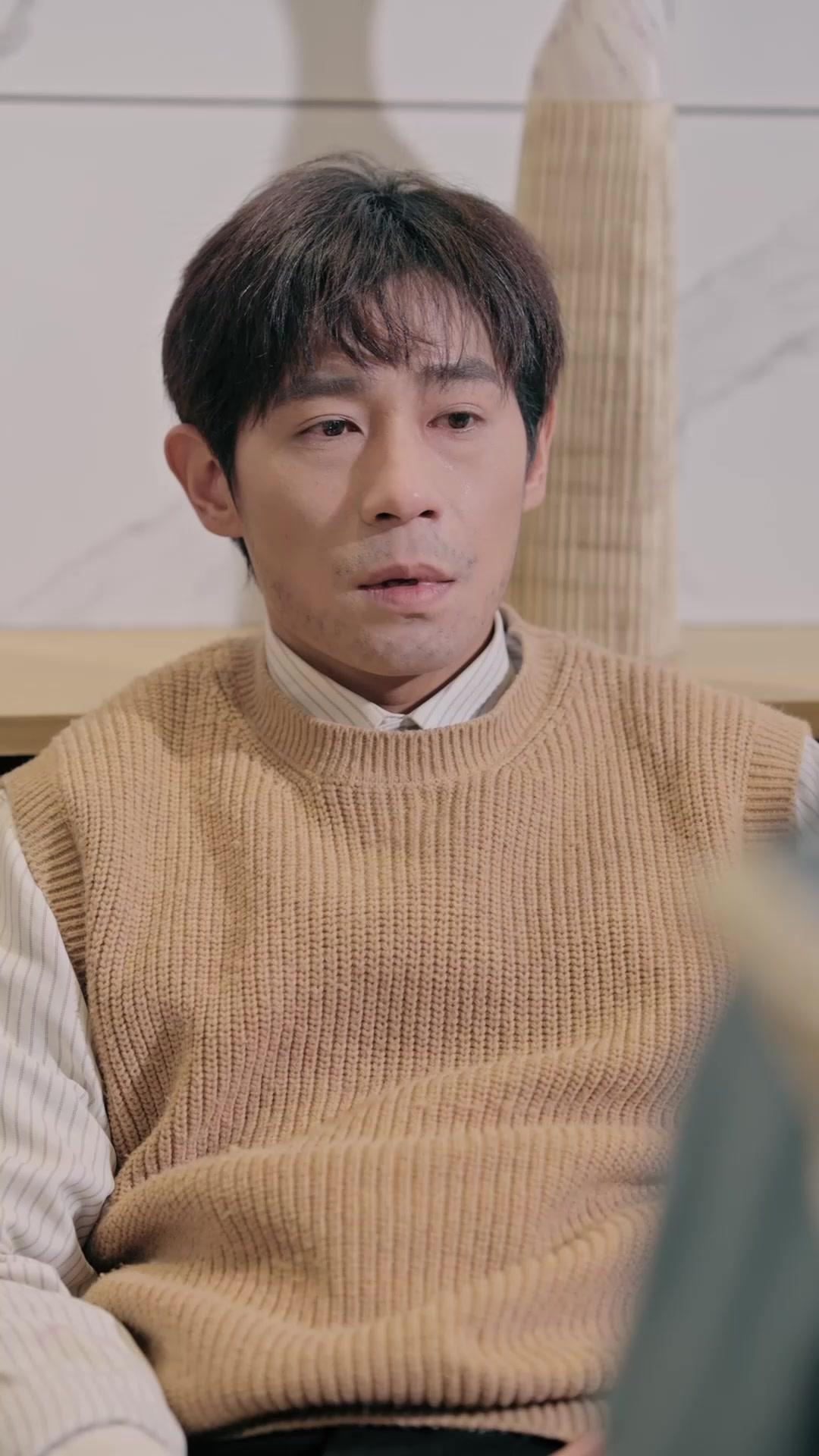 Las estrellas brillan en el cielo