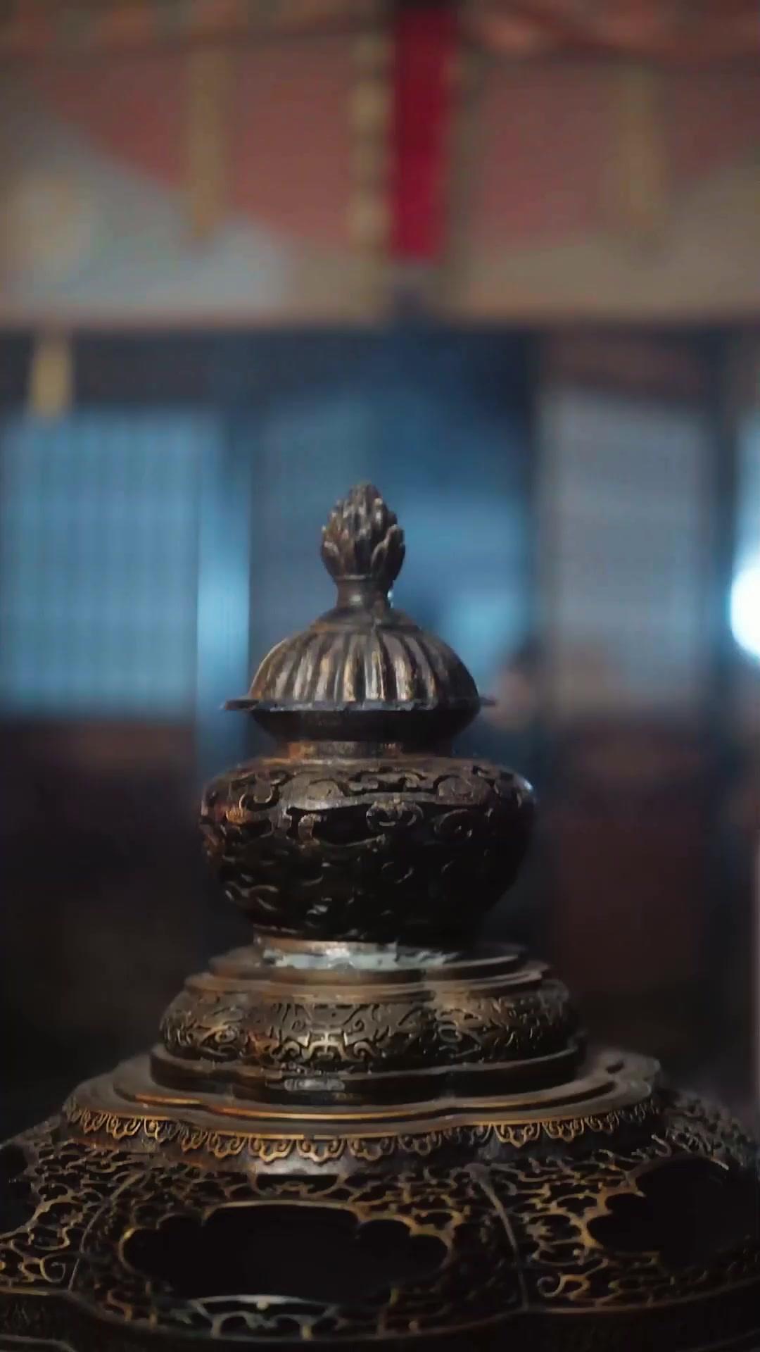 Oops! I Seduced Emperor!