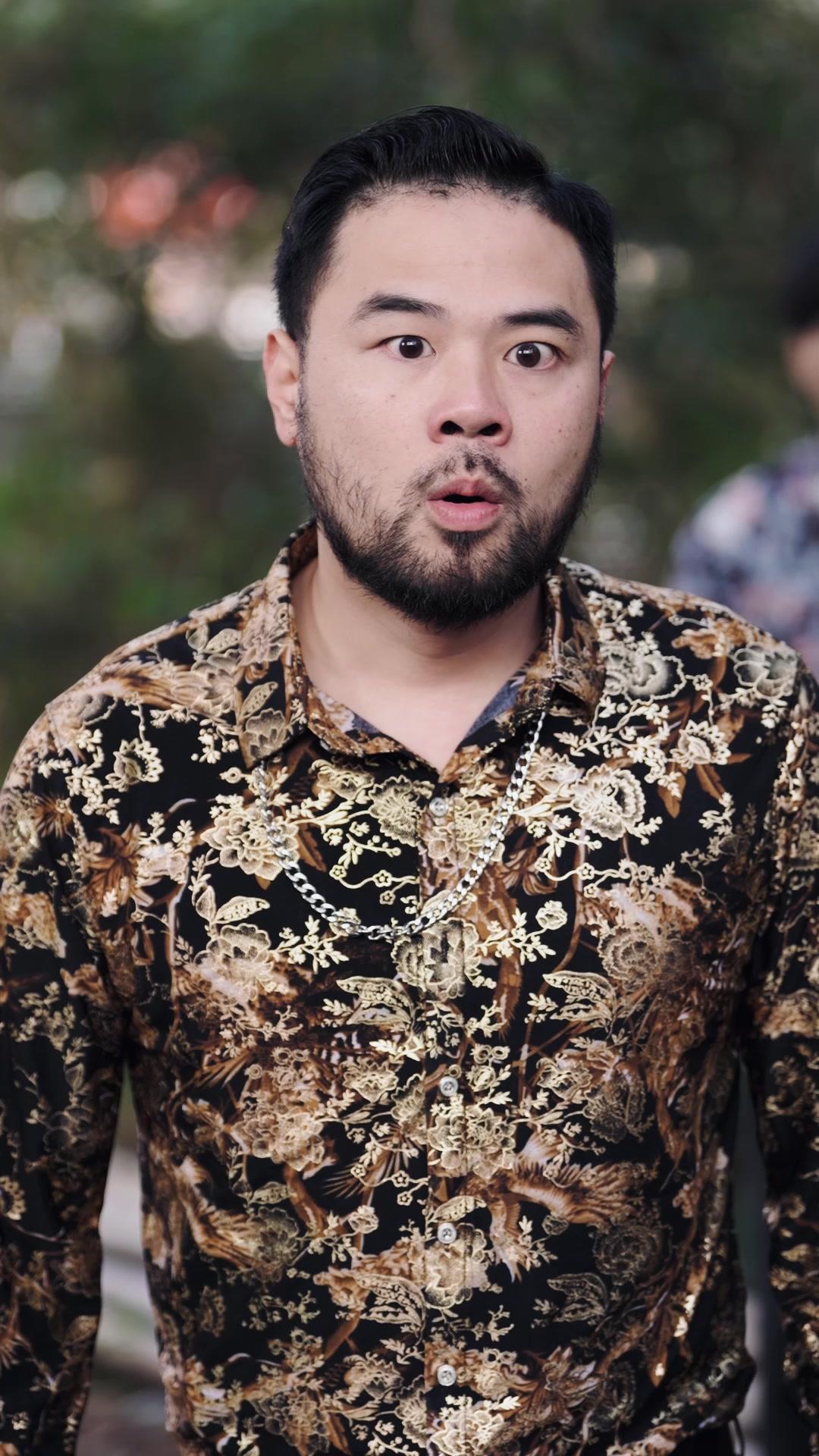 Mr. Rented, Mr. Right